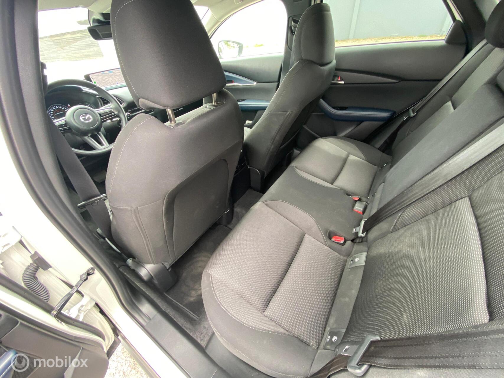 Mazda CX-30 photo 14