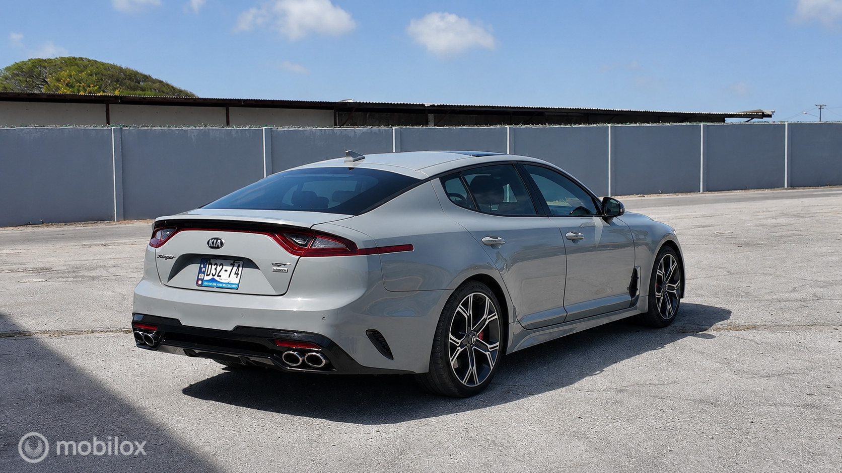 Kia Stinger GT photo 6