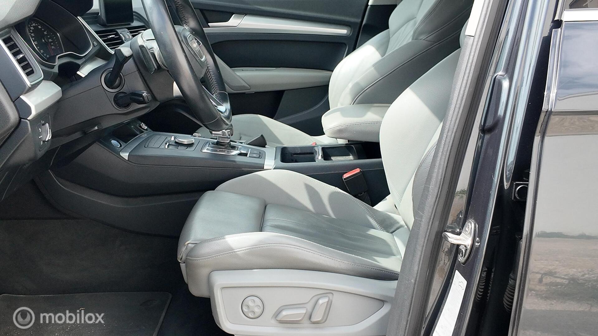 Audi Q5 2.0 Quattro photo 11