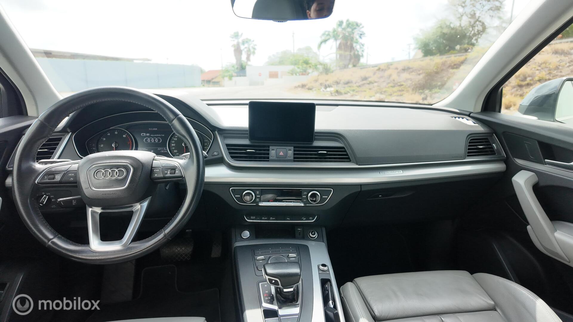 Audi Q5 2.0 Quattro photo 16
