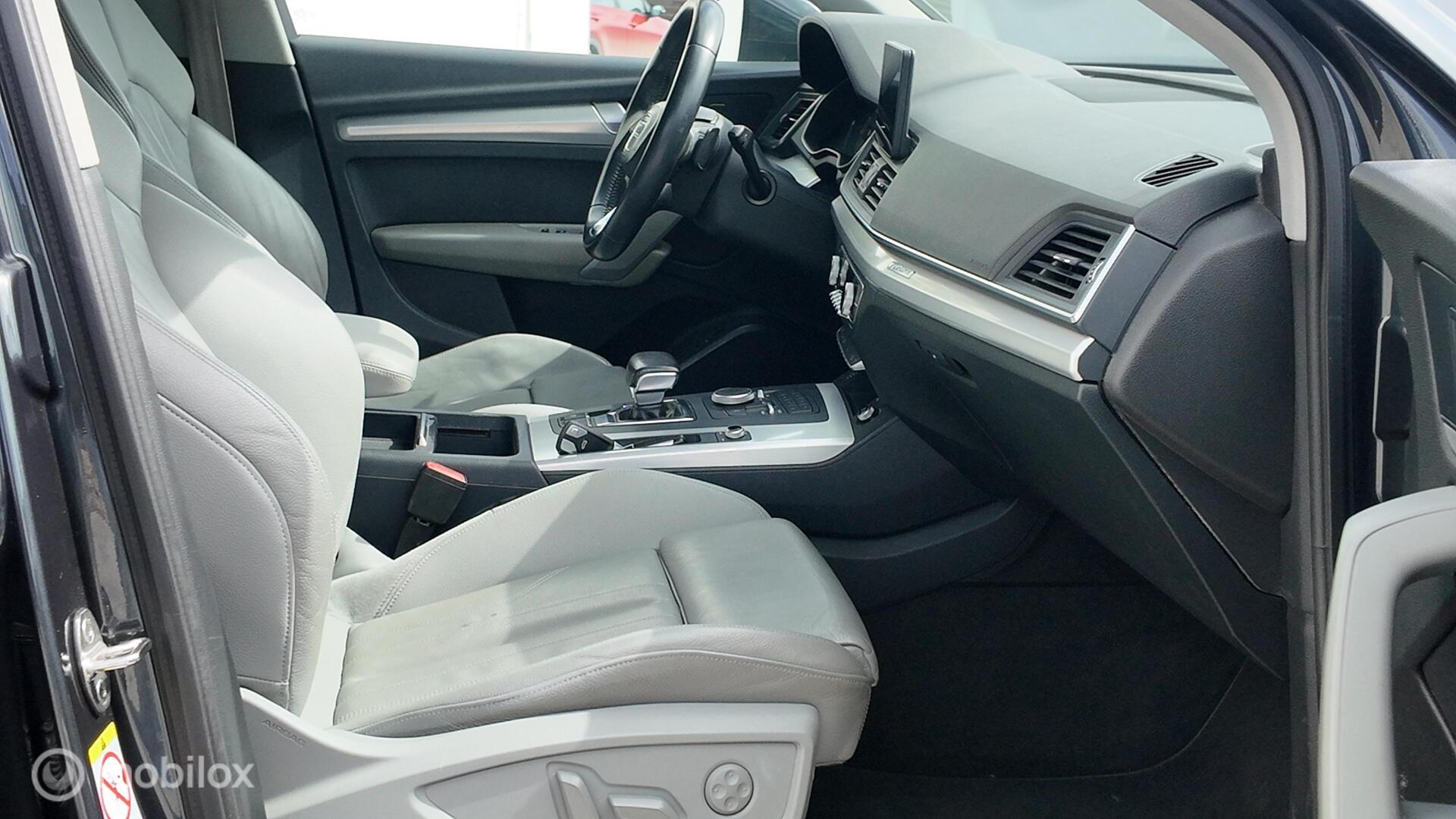 Audi Q5 2.0 Quattro photo 18