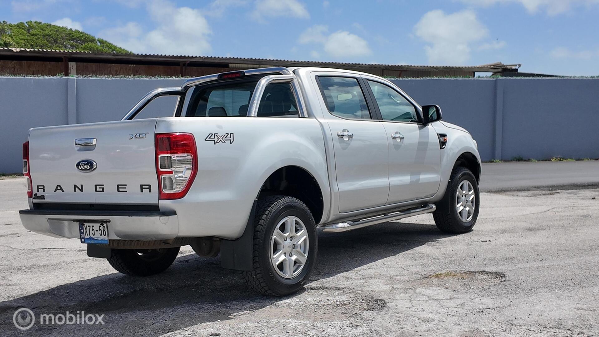 Ford Ranger XLT photo 6