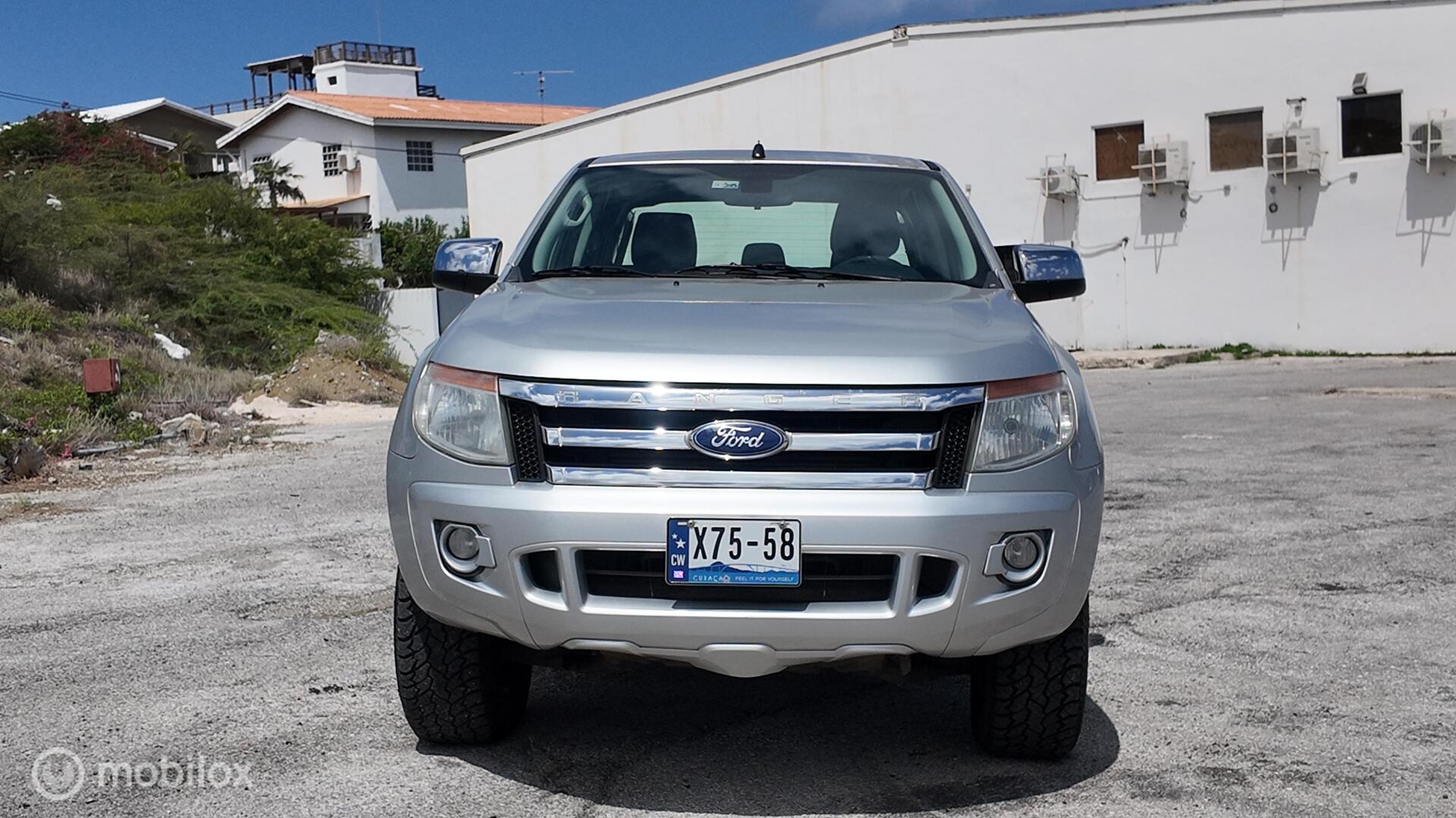 Ford Ranger XLT photo 9