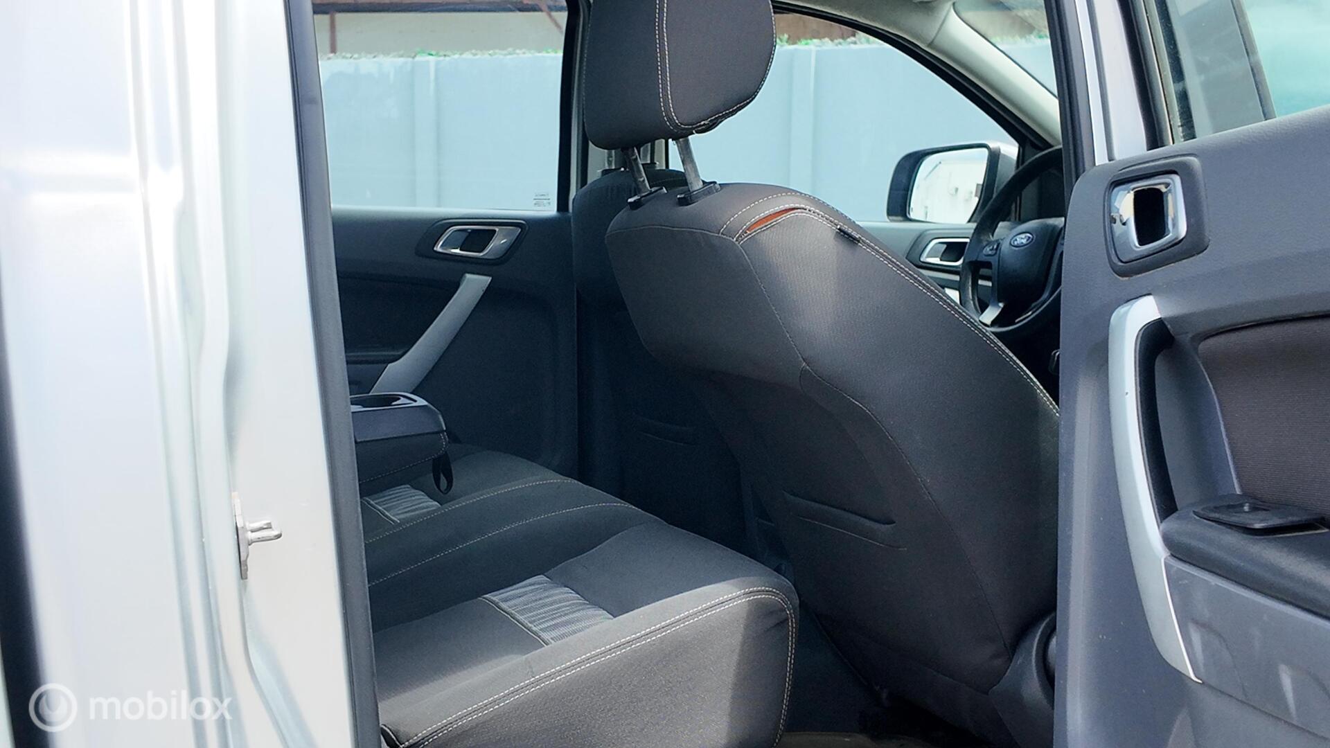 Ford Ranger XLT photo 17