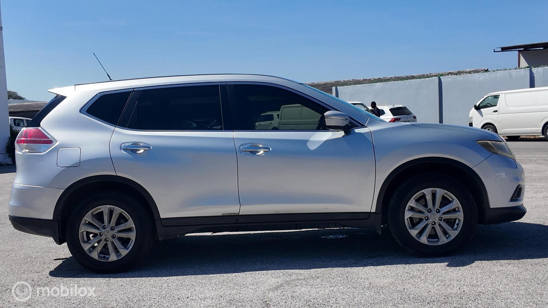 Nissan X-Trail photo 7