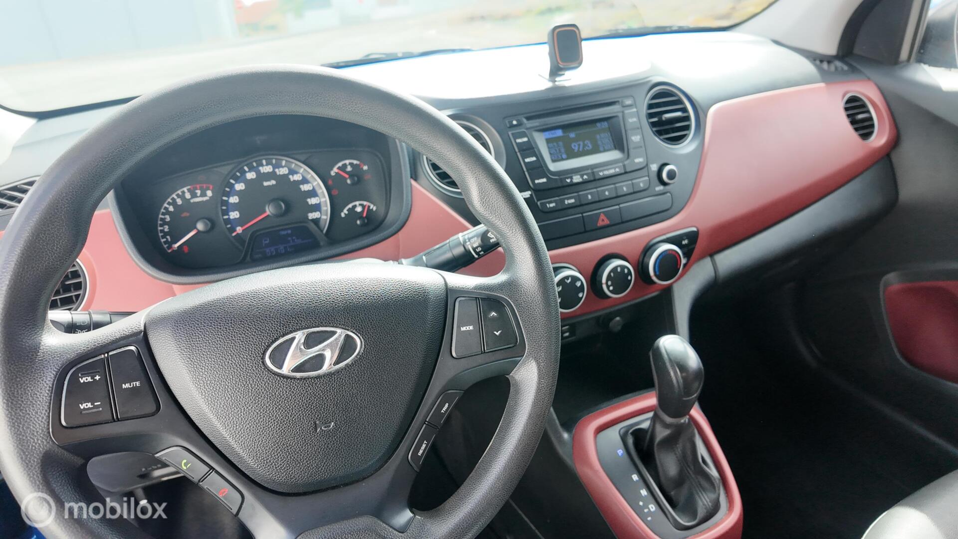 Hyundai Grand i10 photo 14