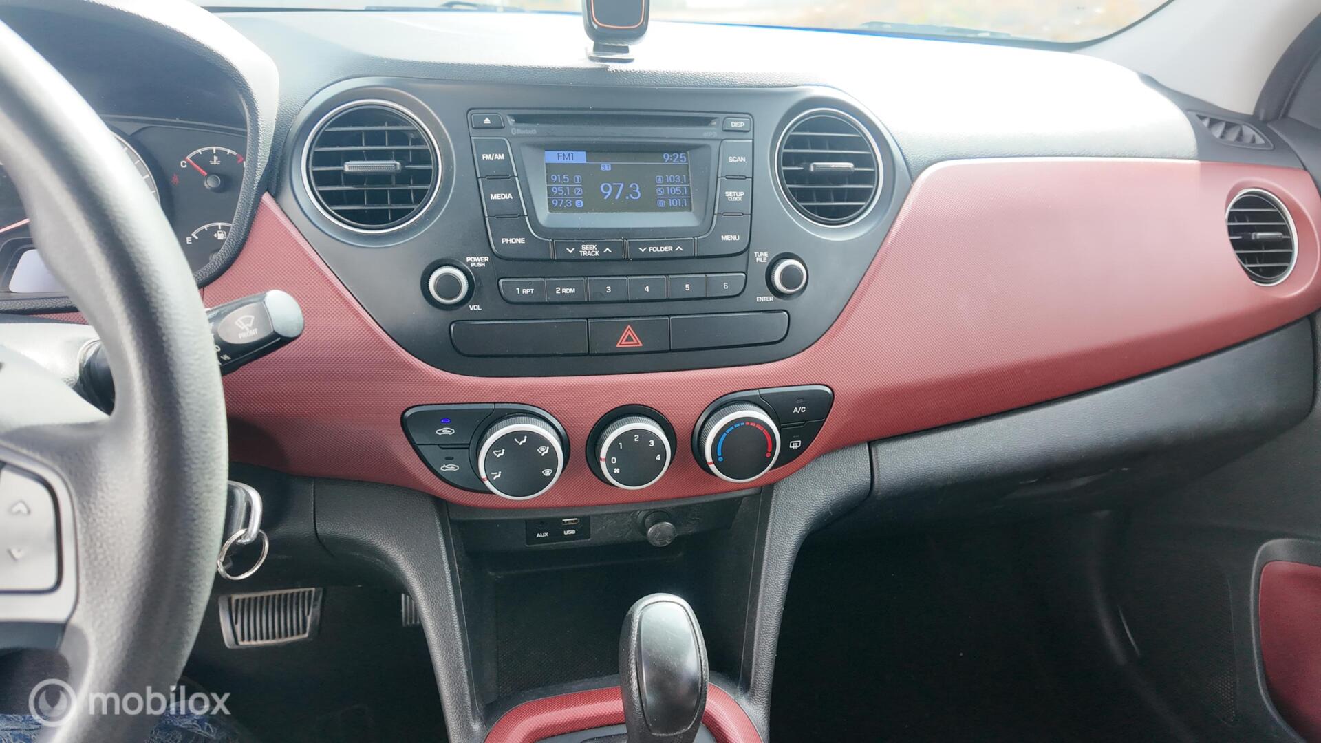 Hyundai Grand i10 photo 16