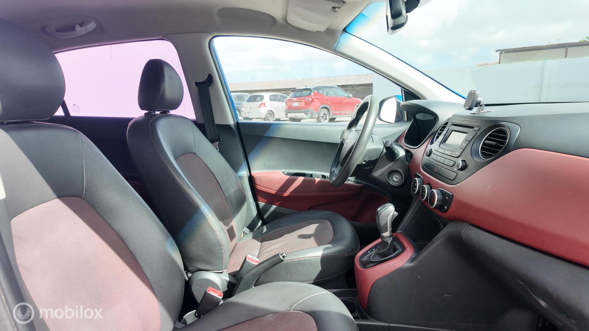 Hyundai Grand i10 photo 17