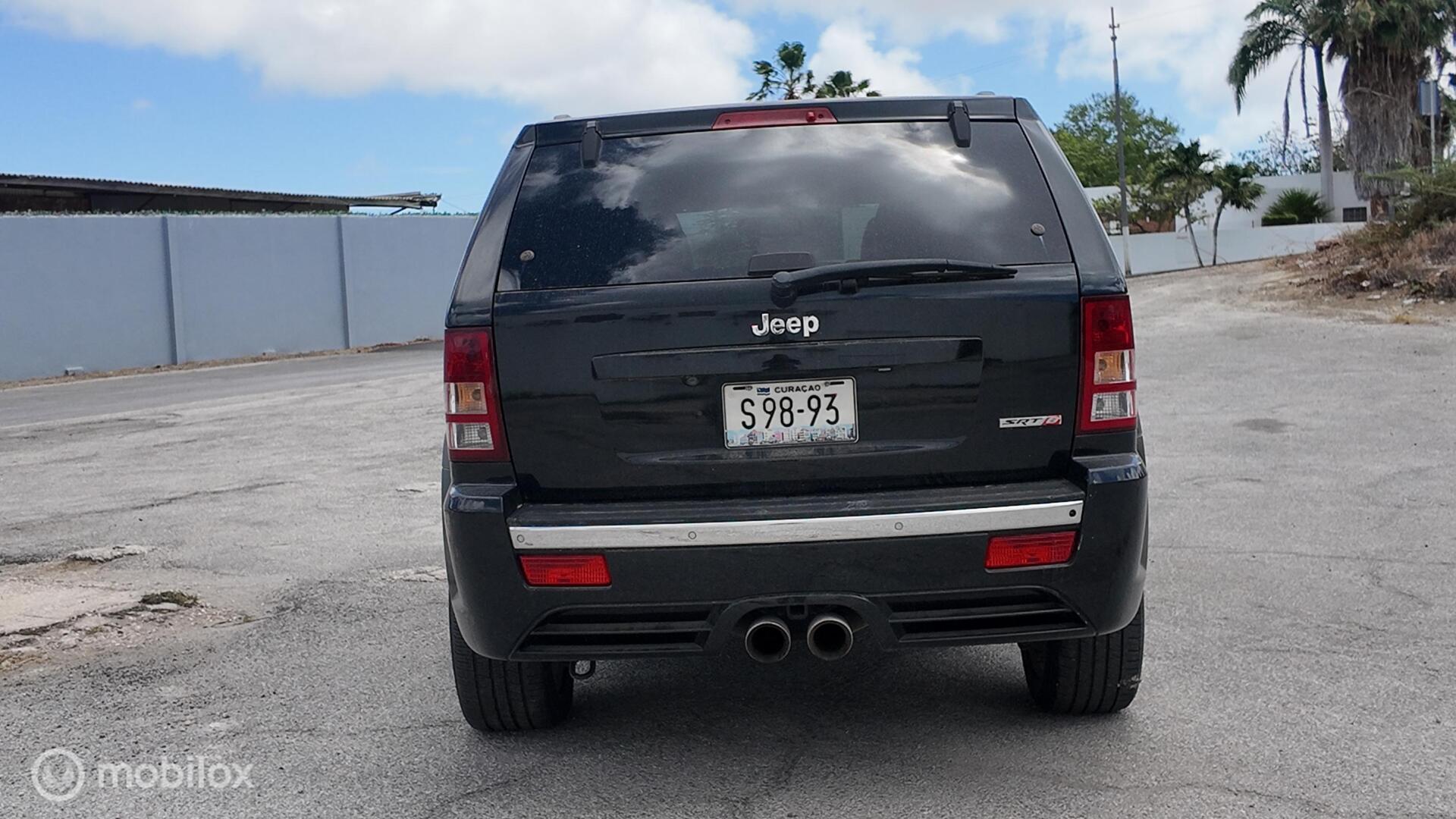 Jeep Grand Cherokee photo 5