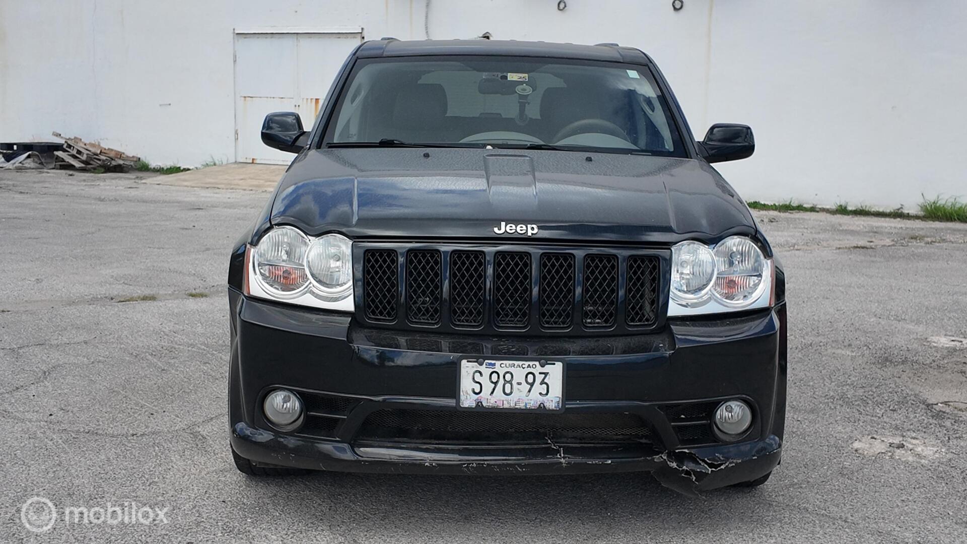 Jeep Grand Cherokee photo 9