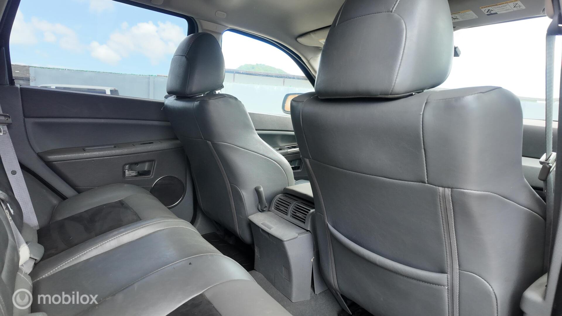 Jeep Grand Cherokee photo 20