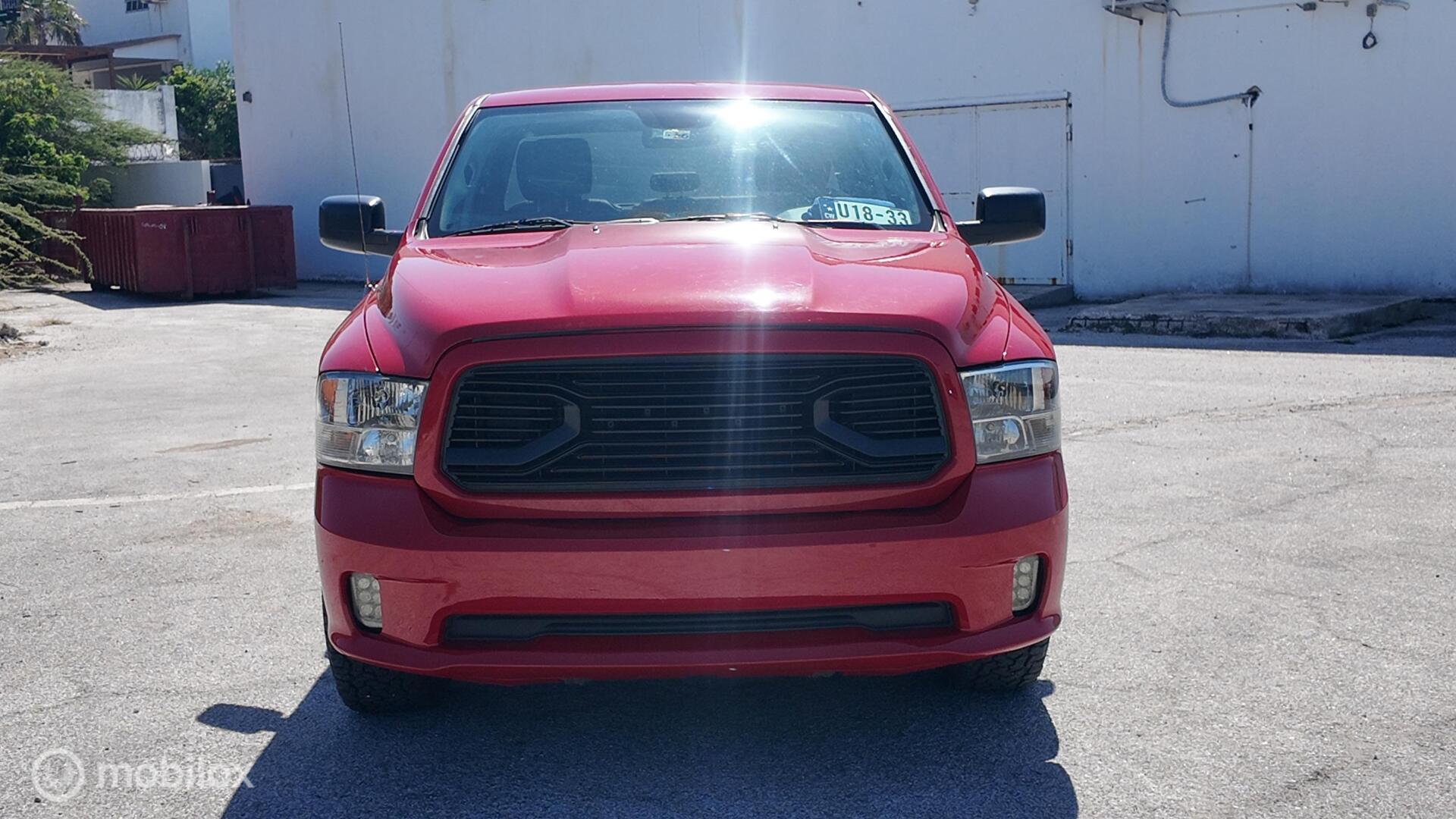 Dodge Ram 1500 photo 9