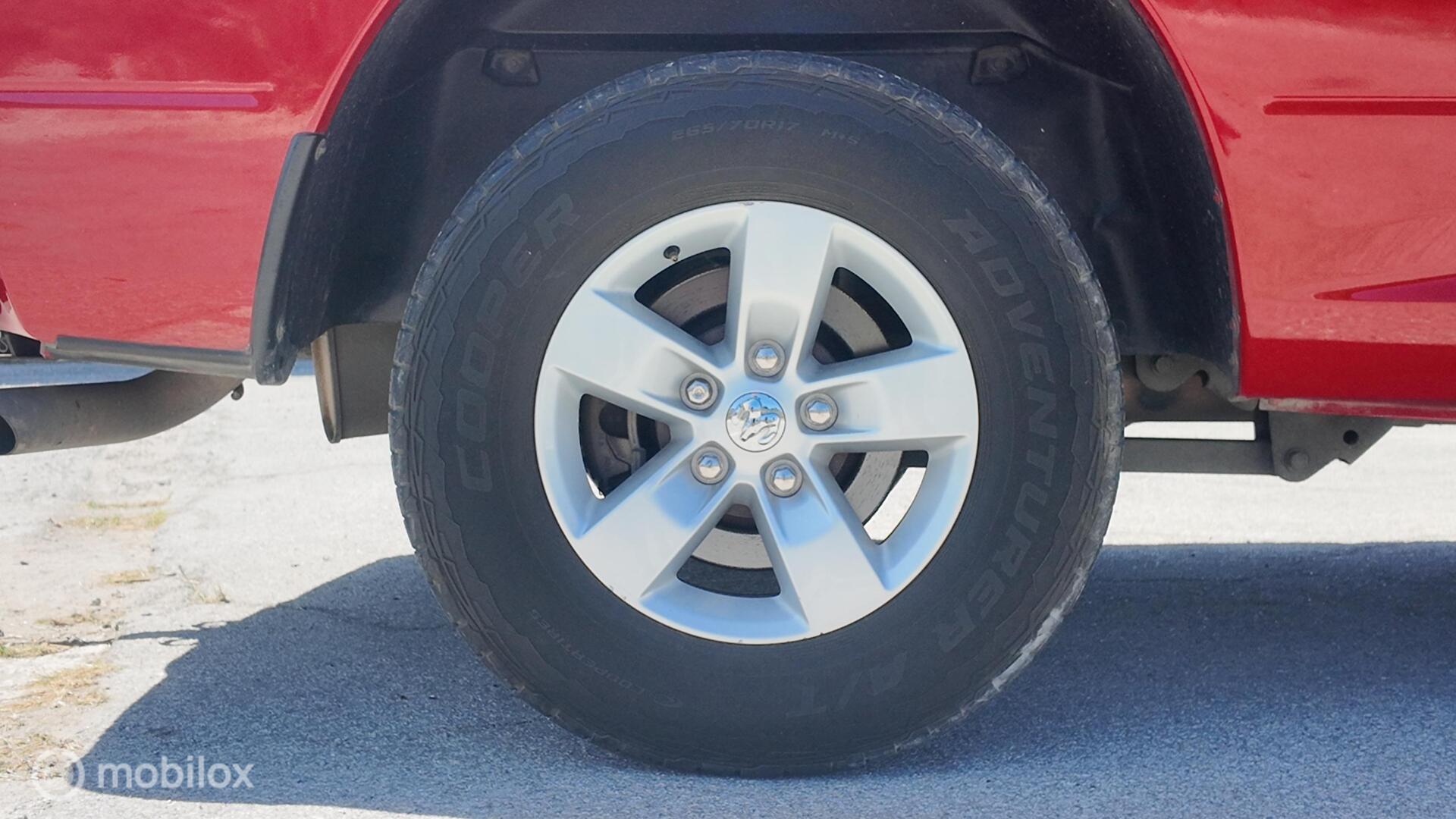Dodge Ram 1500 photo 10