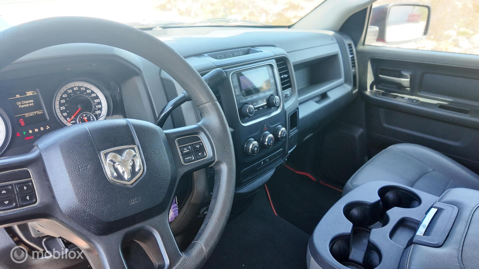 Dodge Ram 1500 photo 14