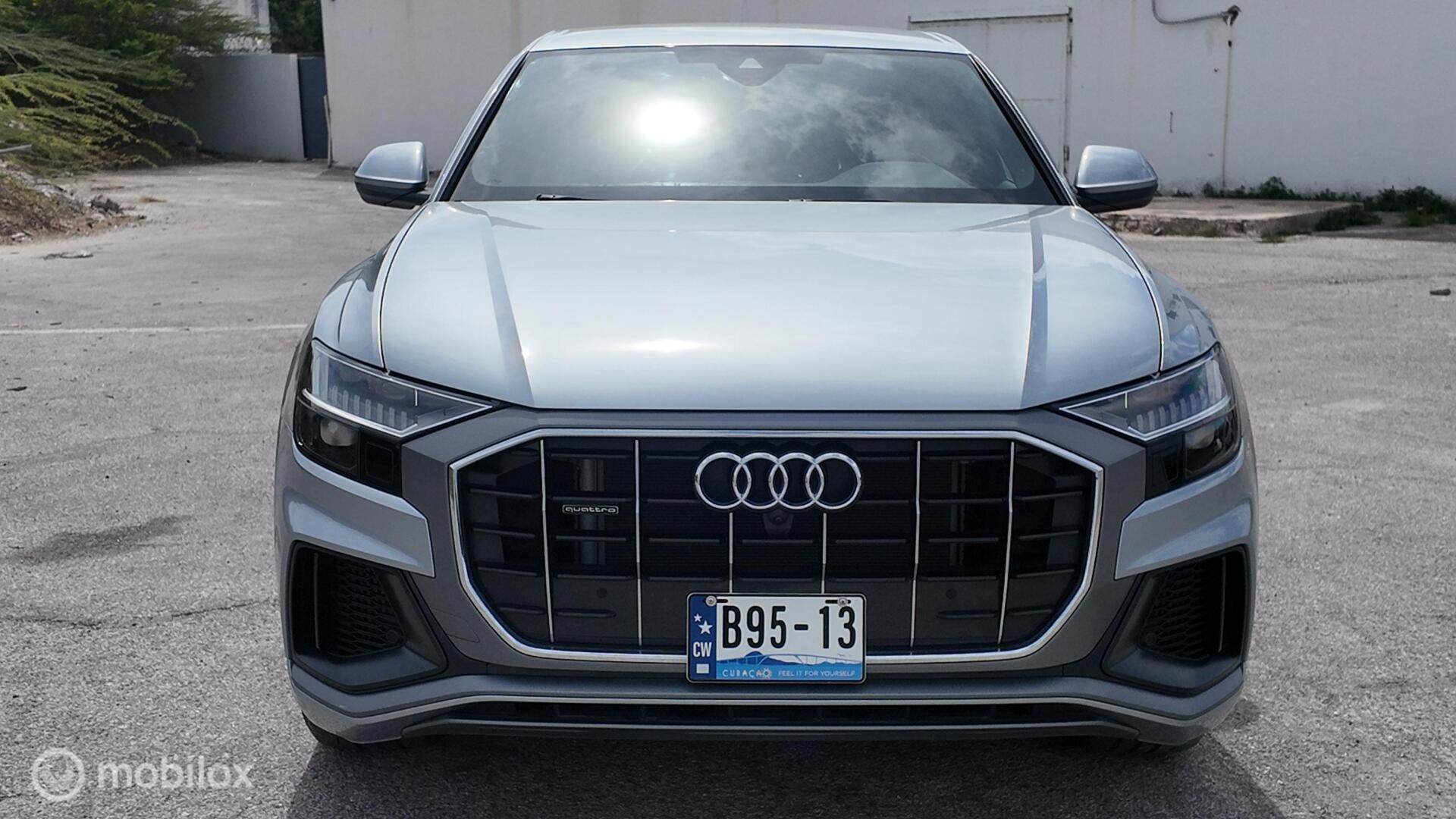 Audi Q8 photo 9