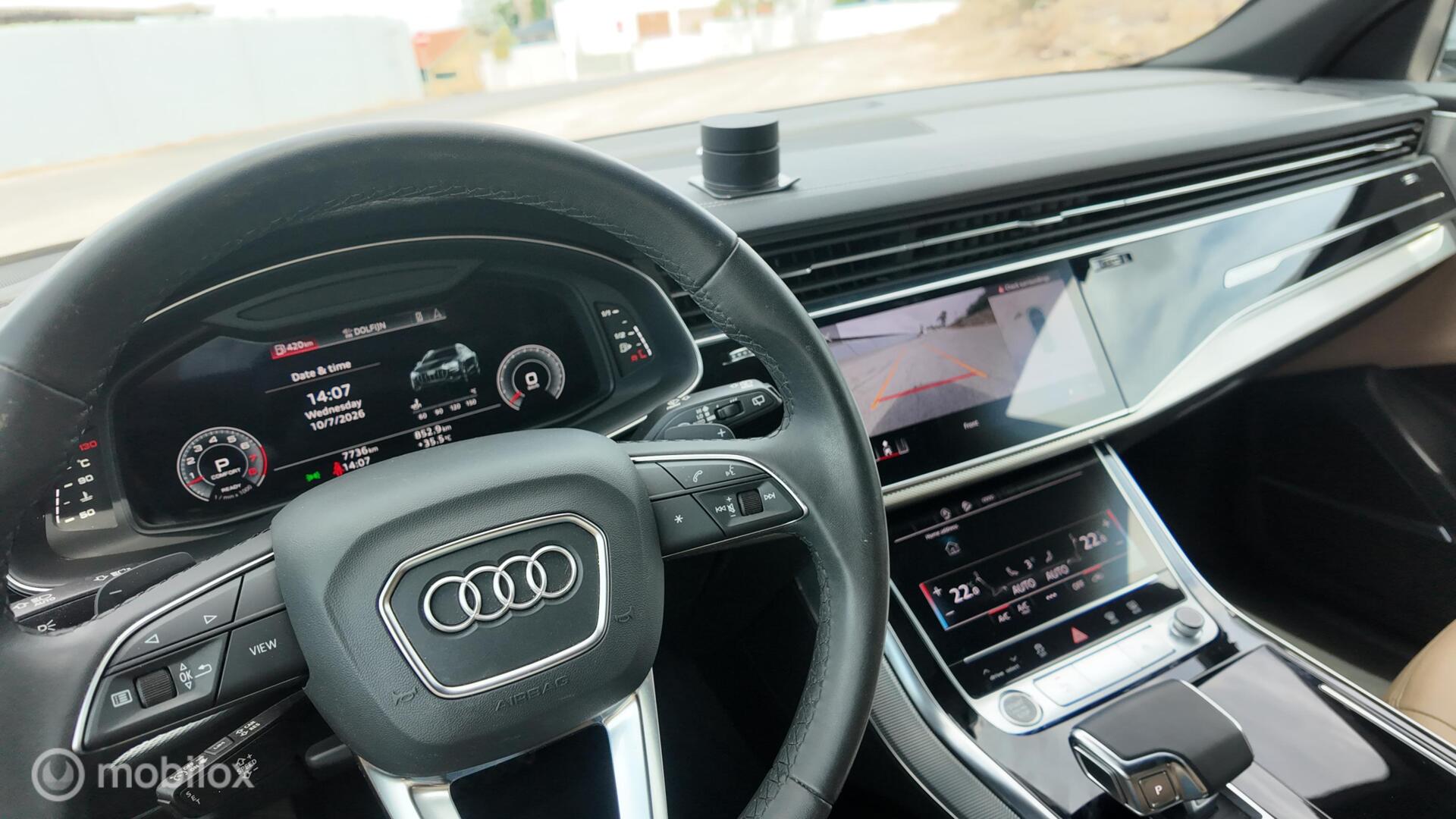Audi Q8 photo 14