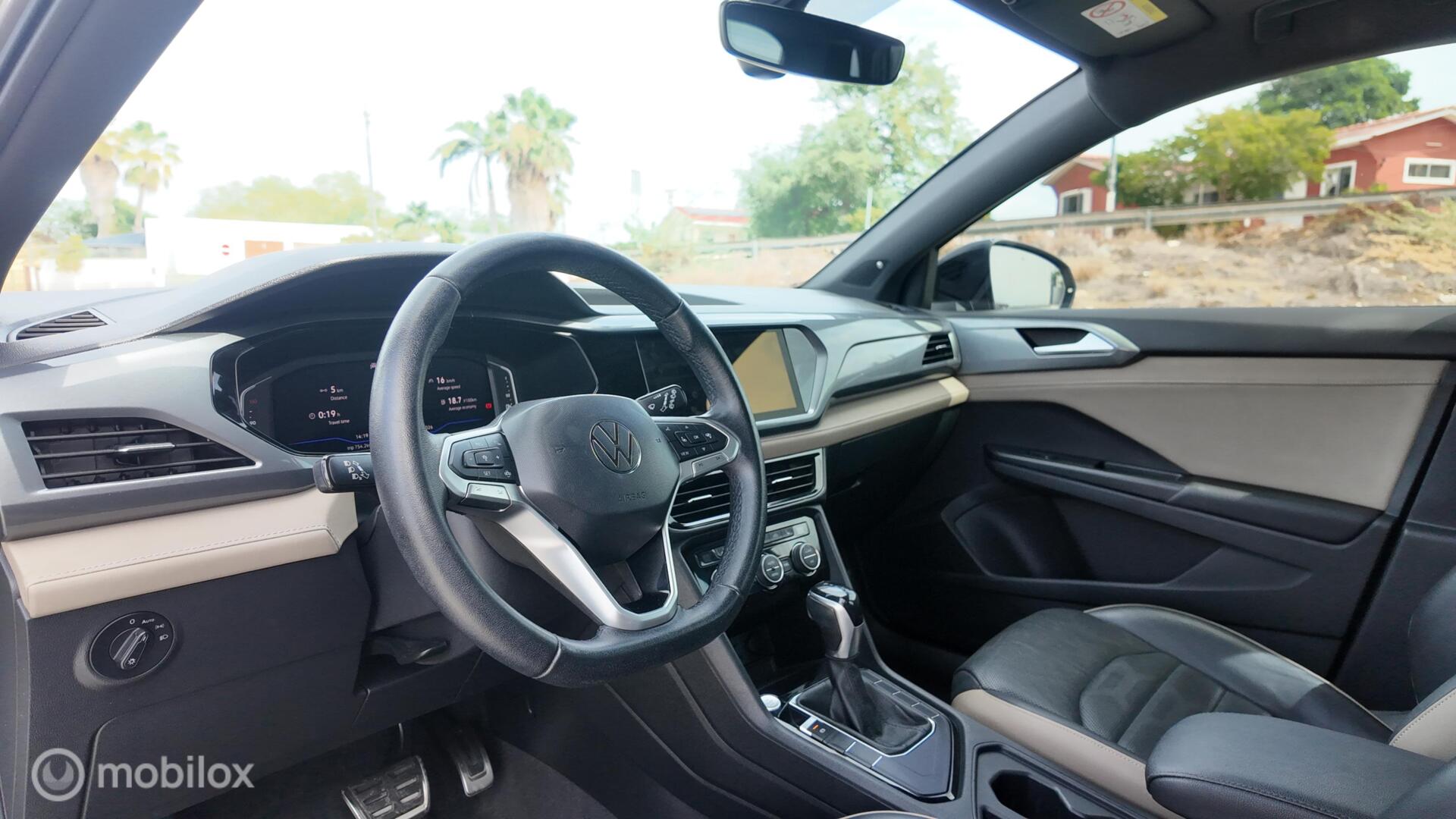 Volkswagen Taos photo 13