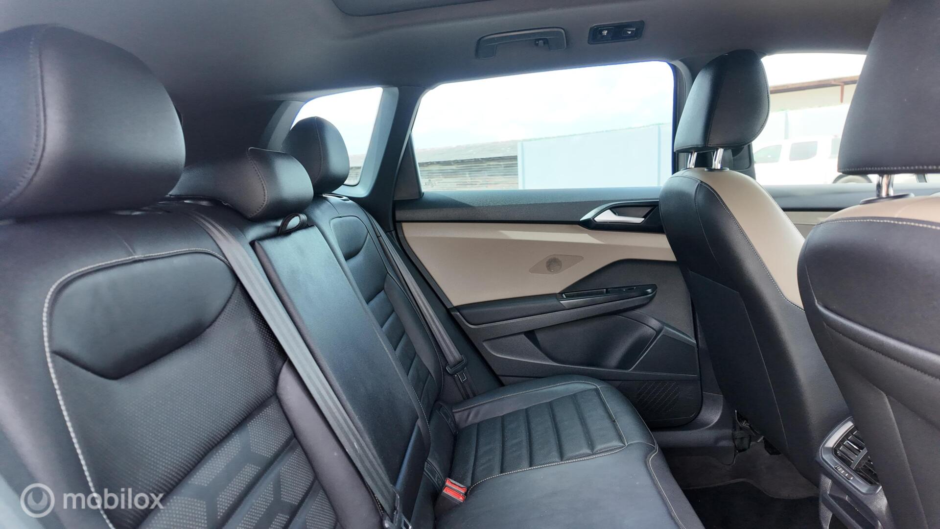 Volkswagen Taos photo 20