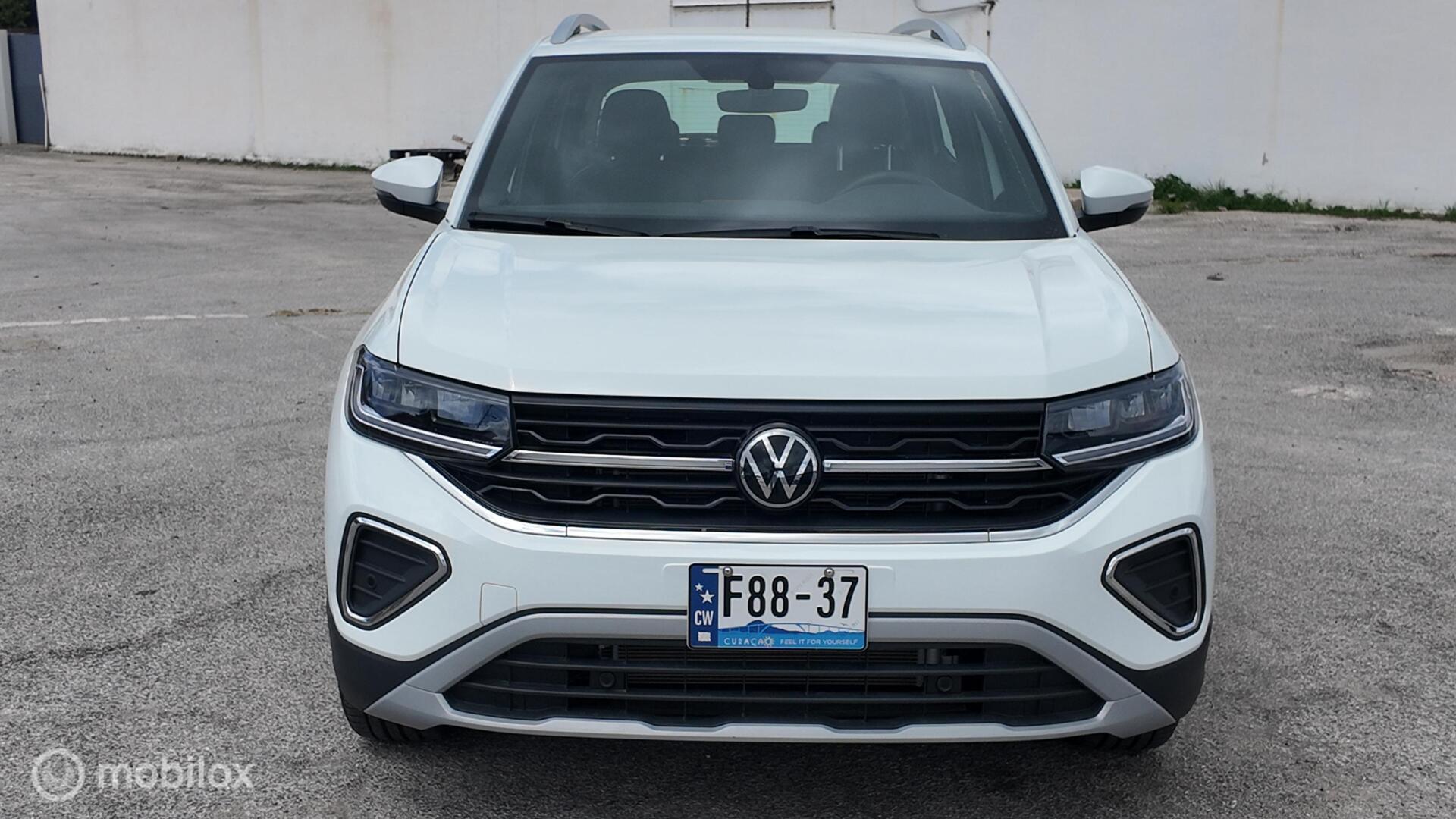 Volkswagen T-Cross photo 9