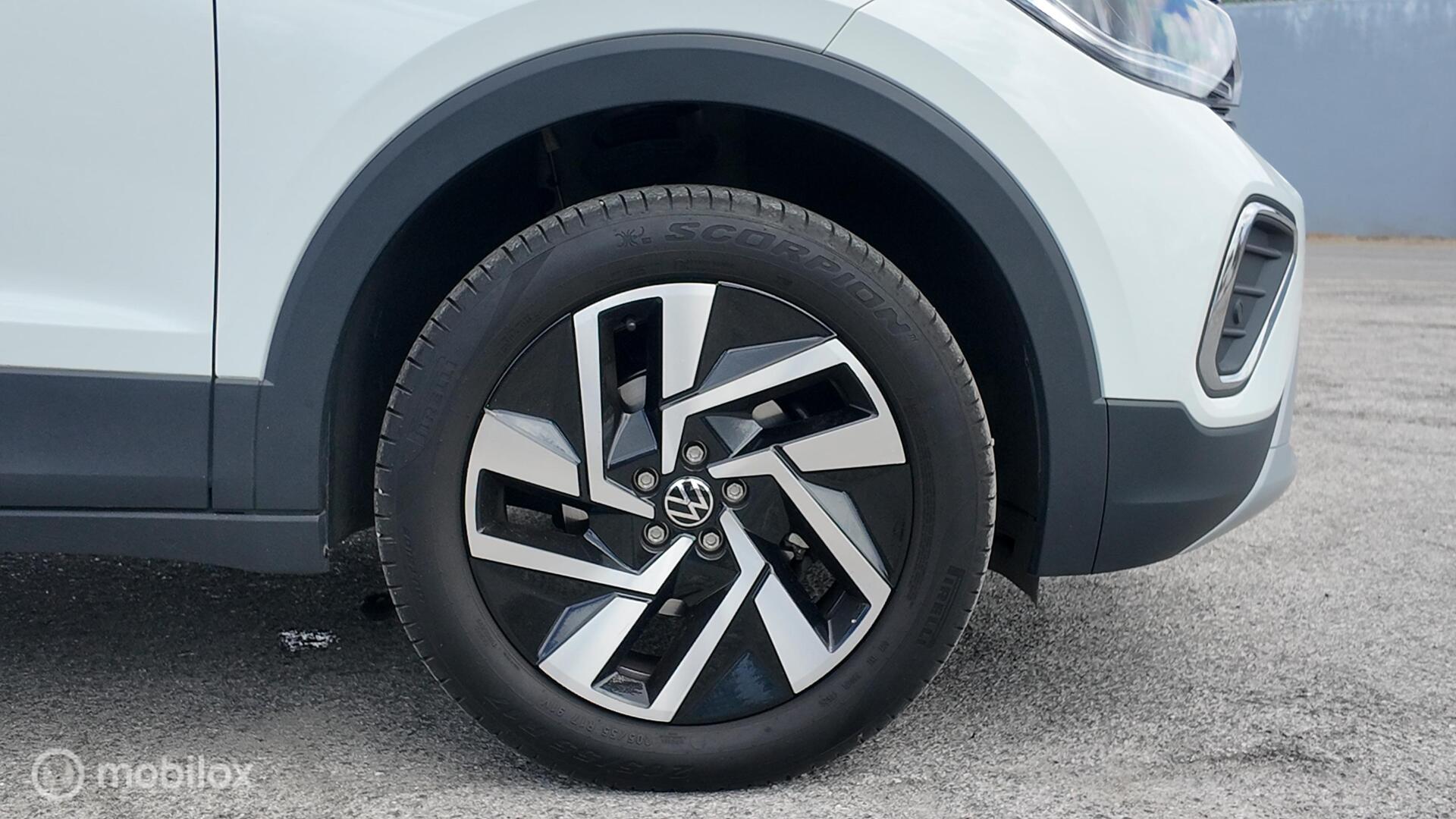 Volkswagen T-Cross photo 10