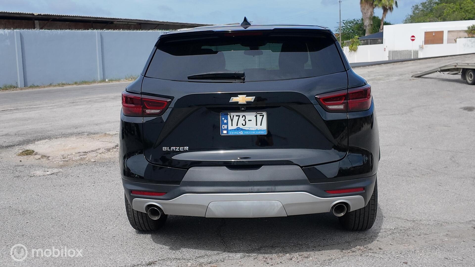 Chevrolet Blazer x photo 5