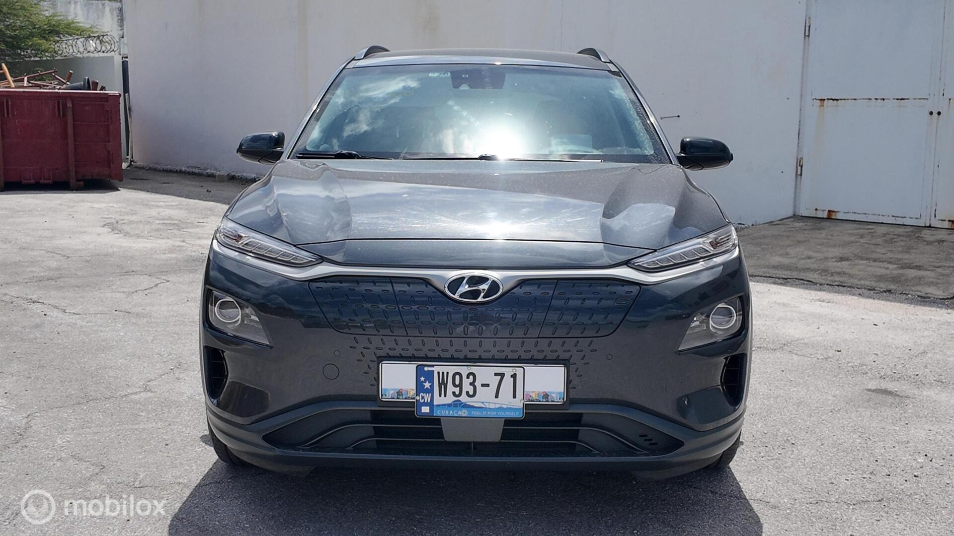 Hyundai Kona photo 9