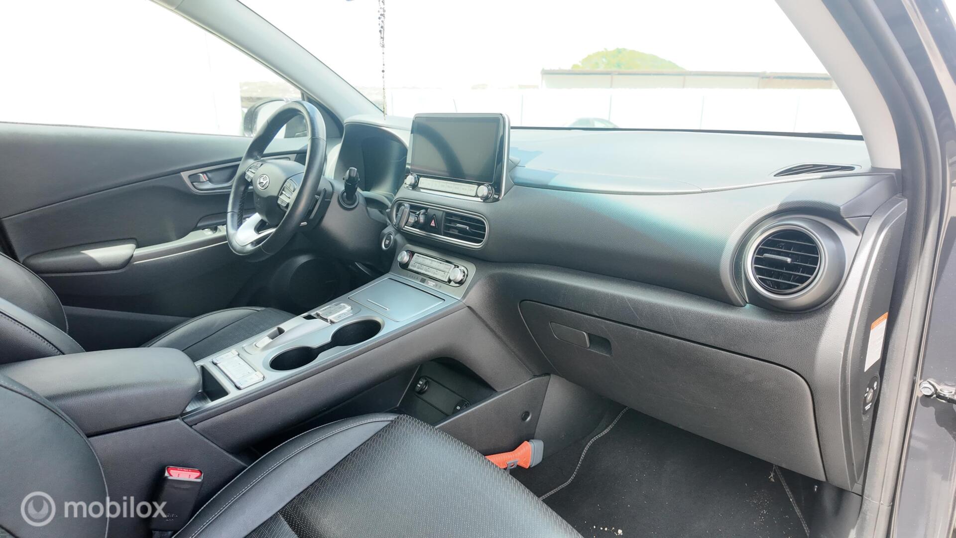 Hyundai Kona photo 19