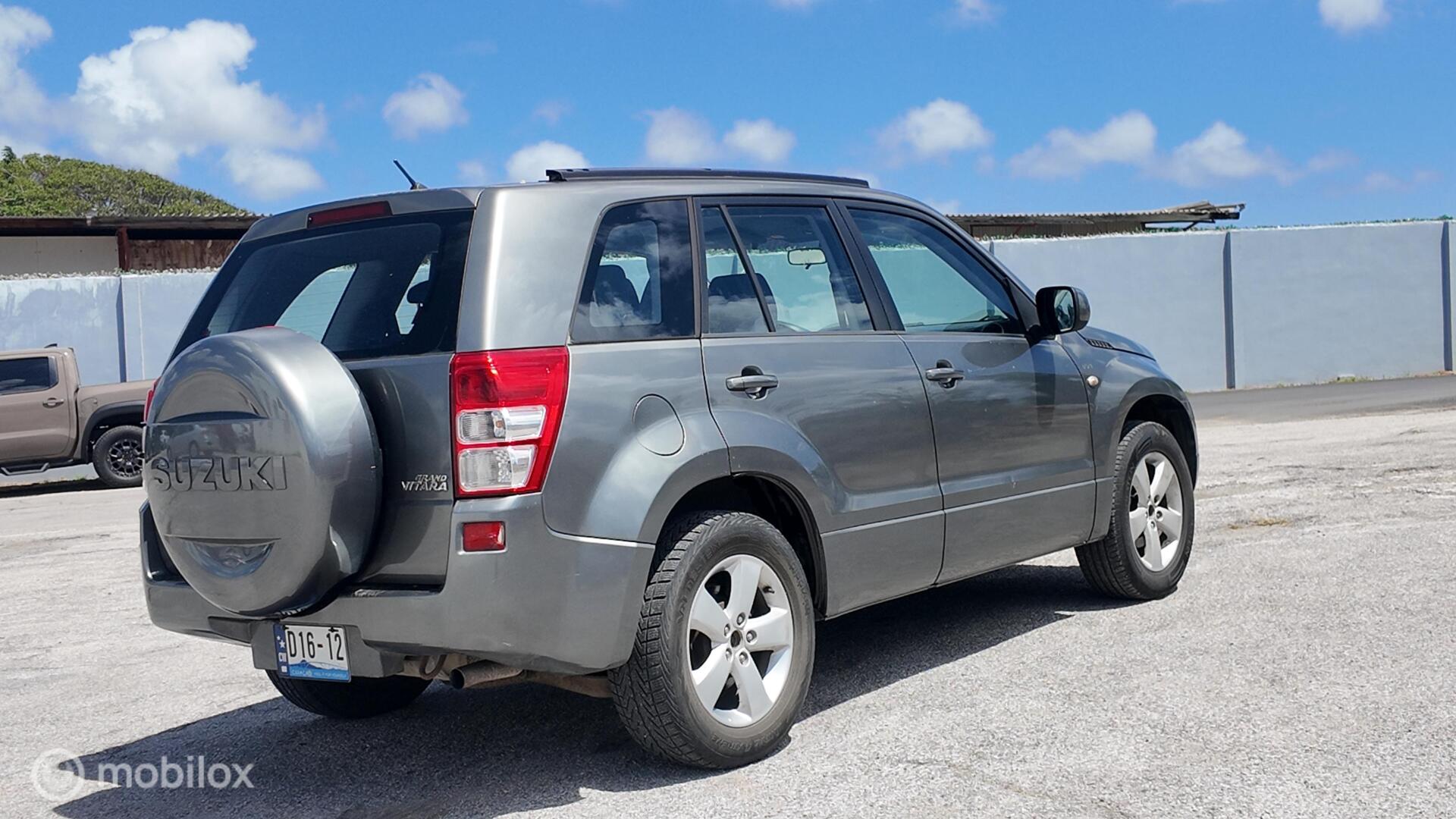 Suzuki Grand Vitara photo 6