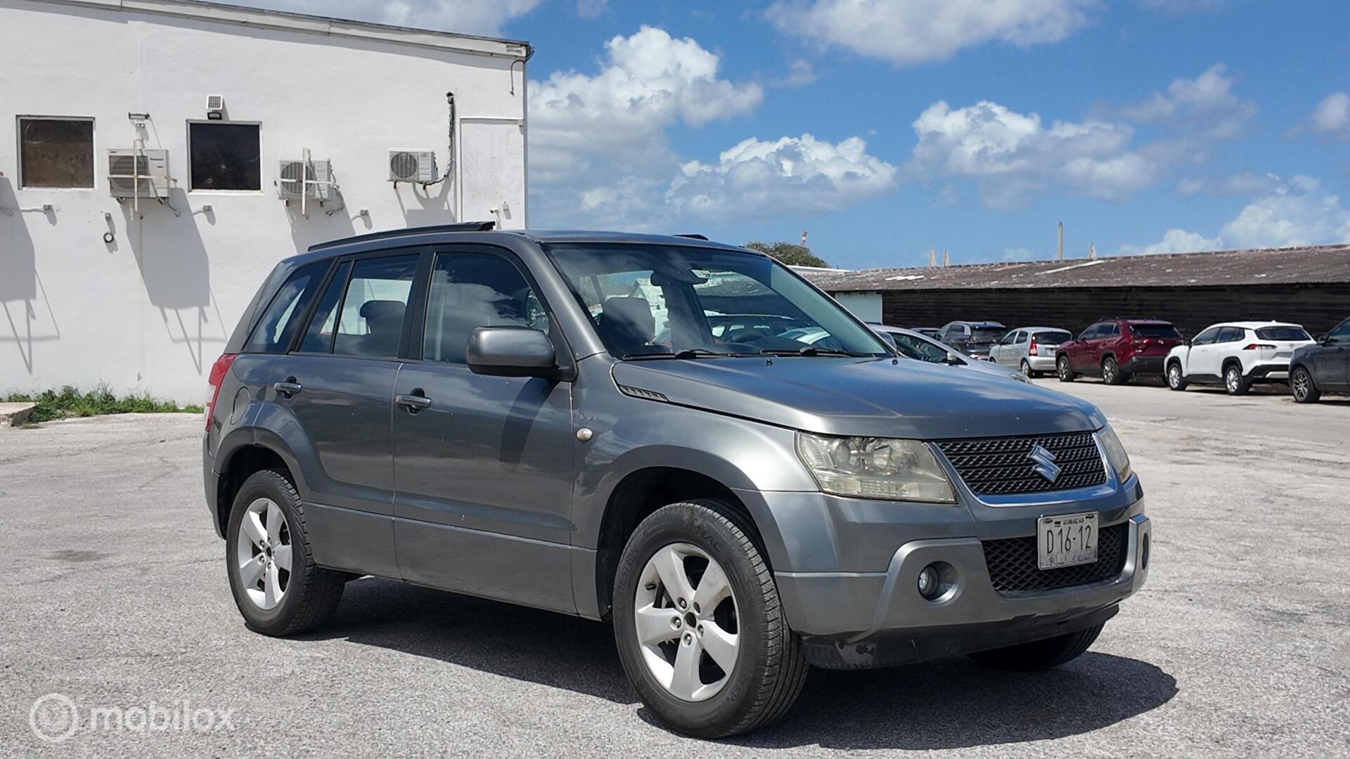 Suzuki Grand Vitara photo 8