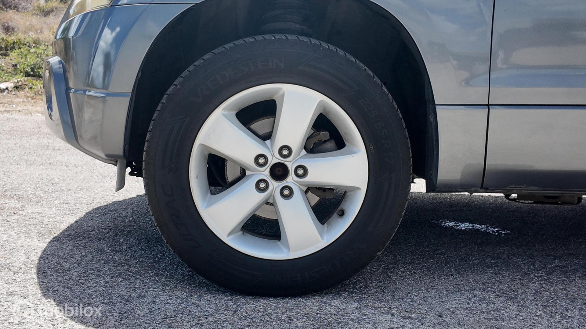 Suzuki Grand Vitara photo 10