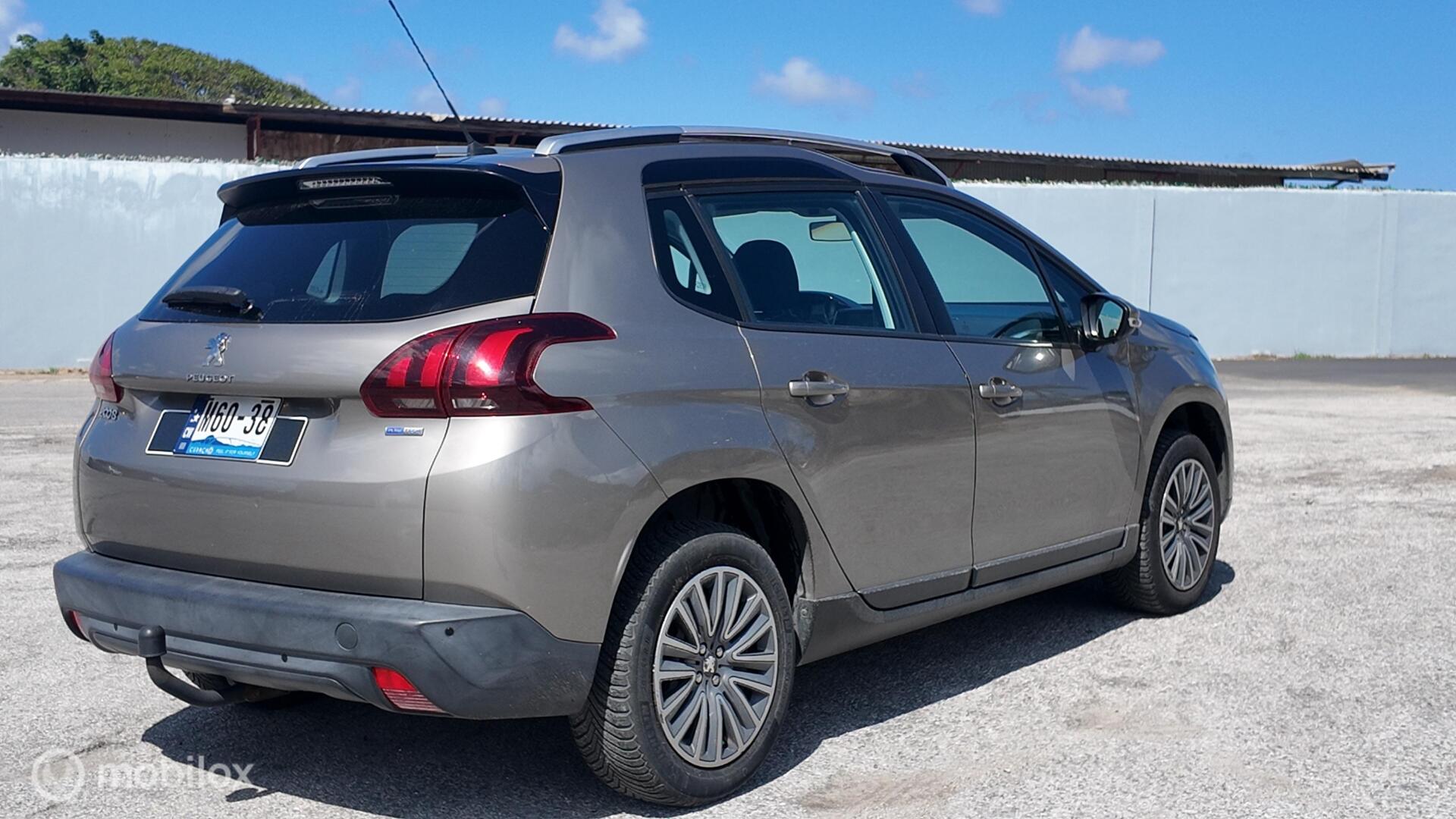 Peugeot 2008 photo 6