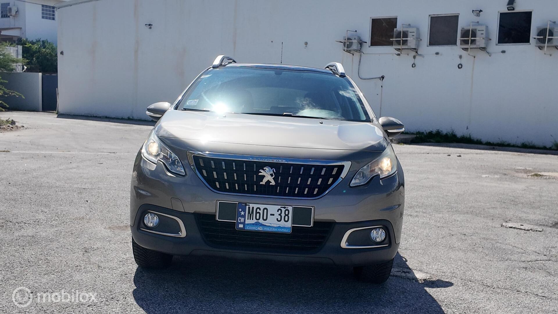 Peugeot 2008 photo 9