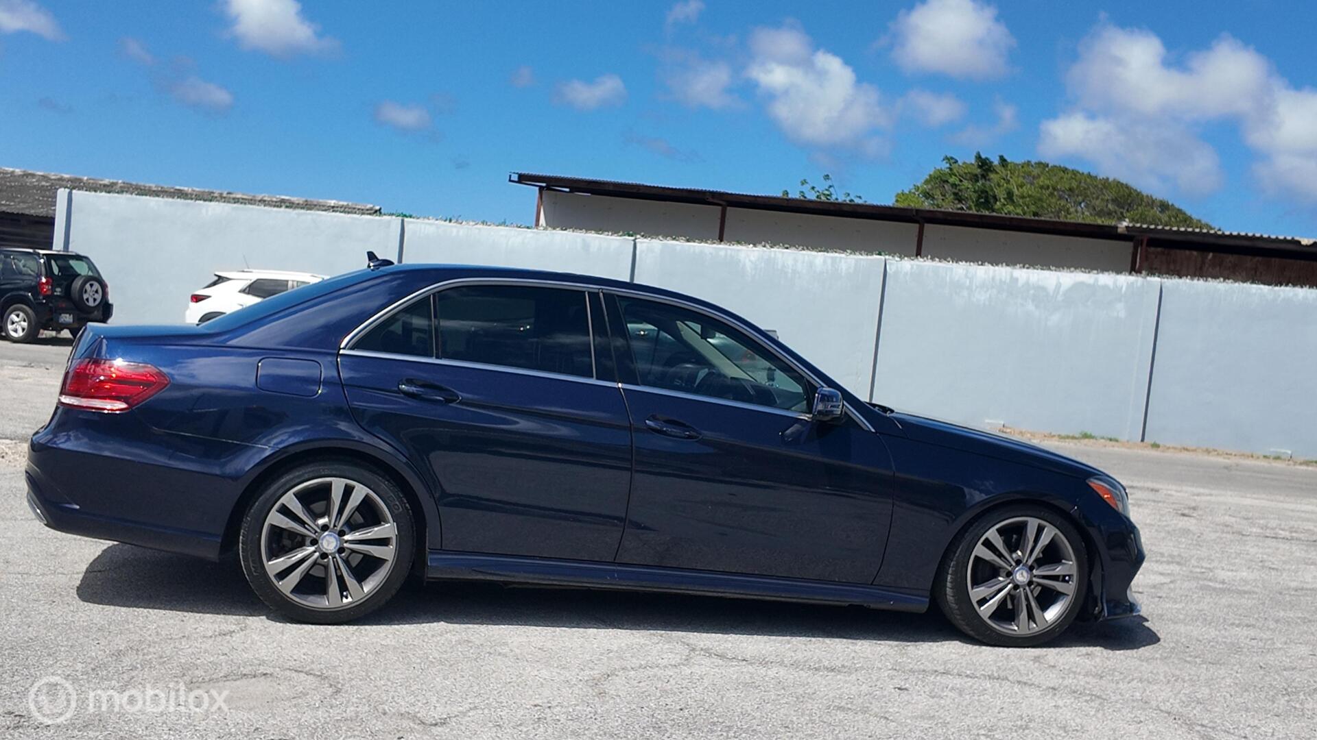 Mercedes-Benz E350 photo 7