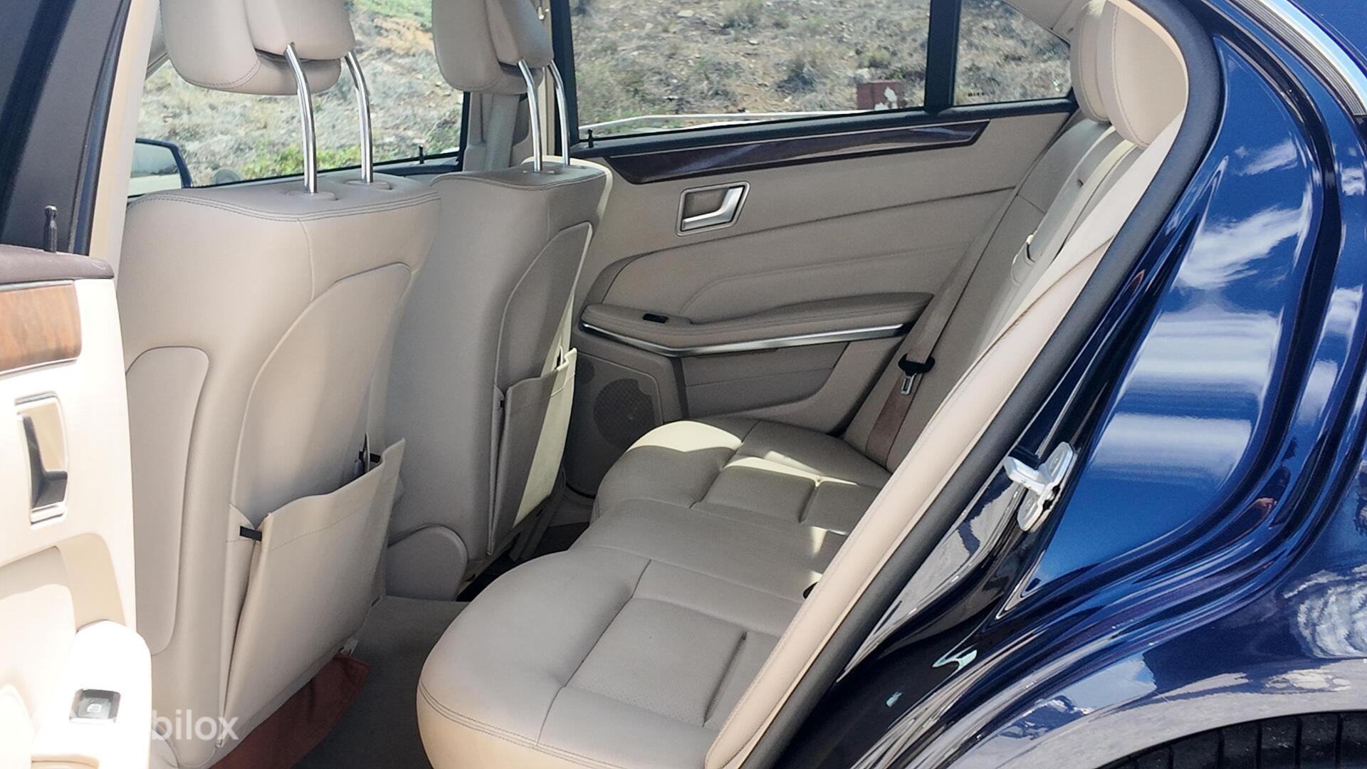 Mercedes-Benz E350 photo 19