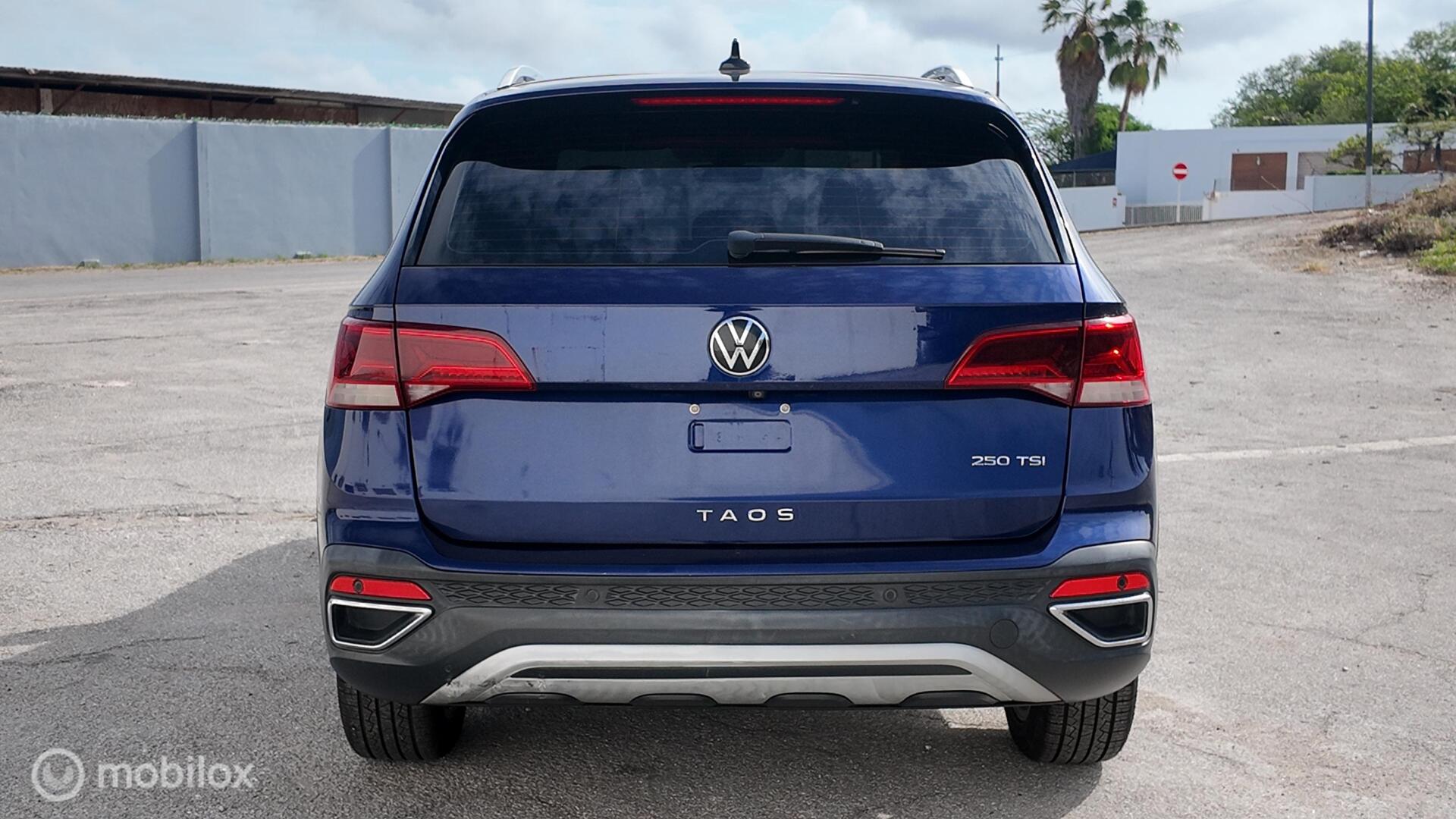Volkswagen Taos photo 5
