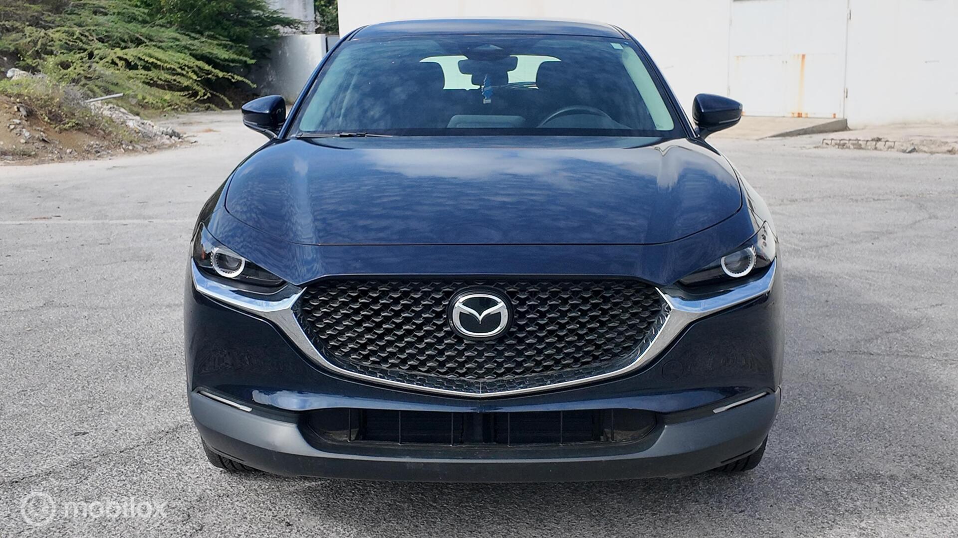 Mazda CX-30 photo 9