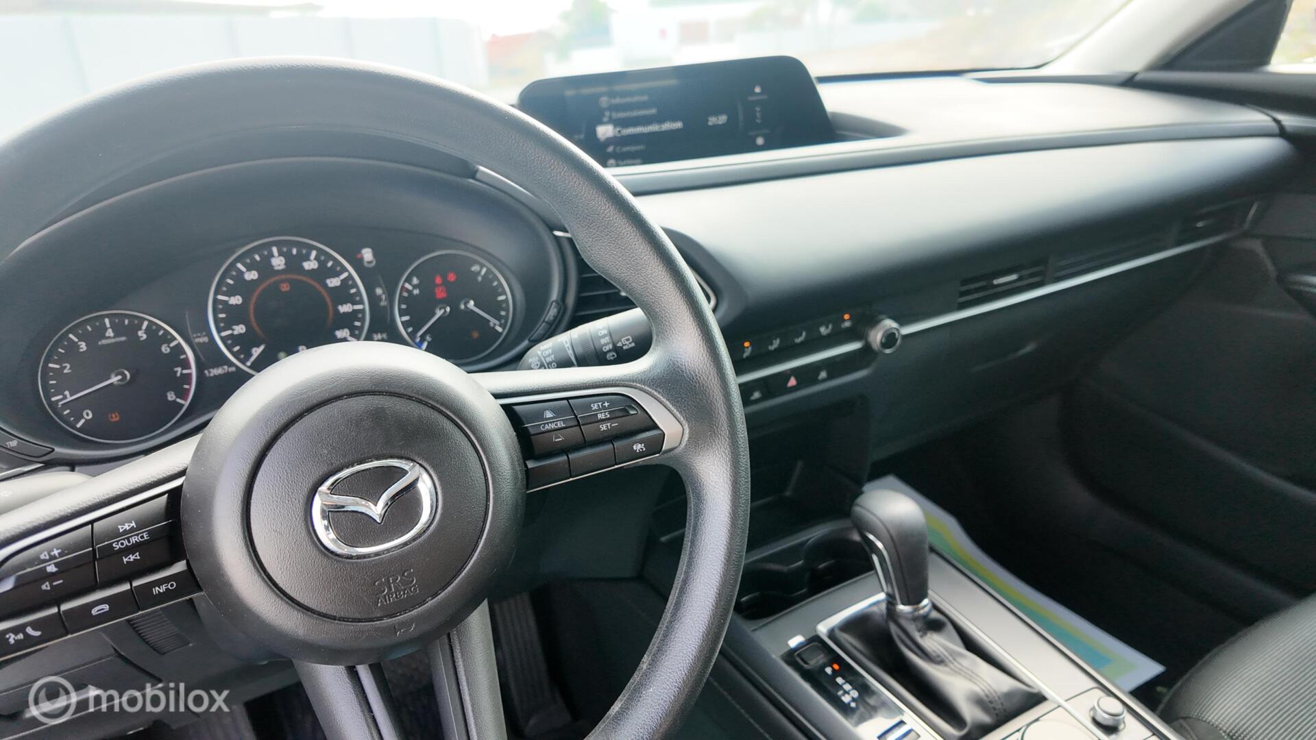 Mazda CX-30 photo 14