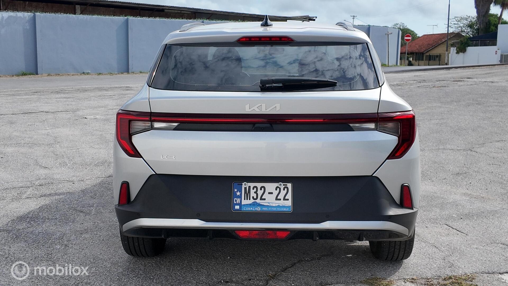 Kia K3 photo 5