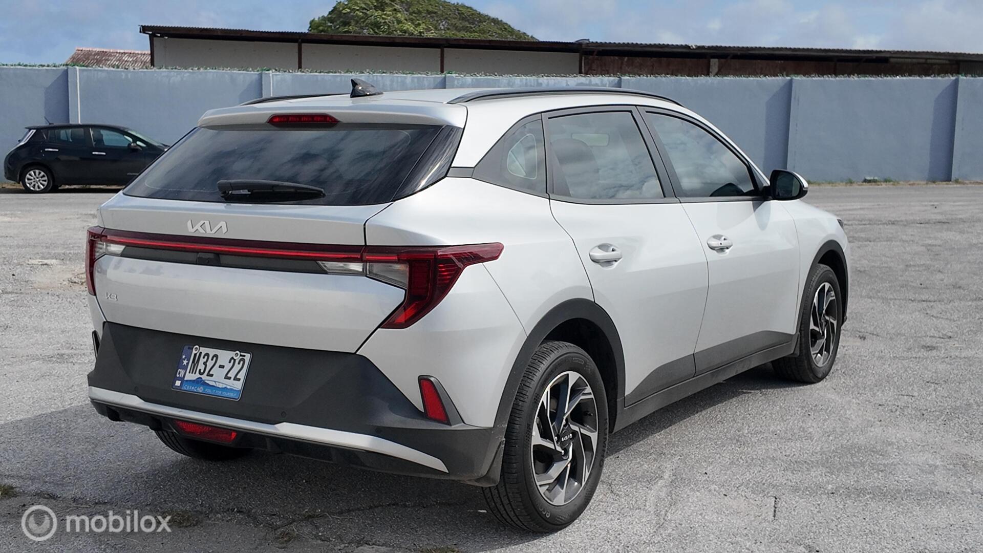 Kia K3 photo 6