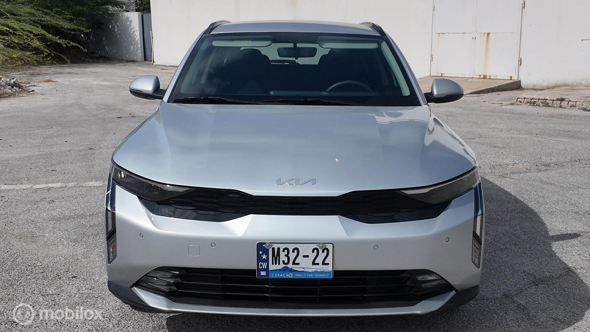 Kia K3 photo 9