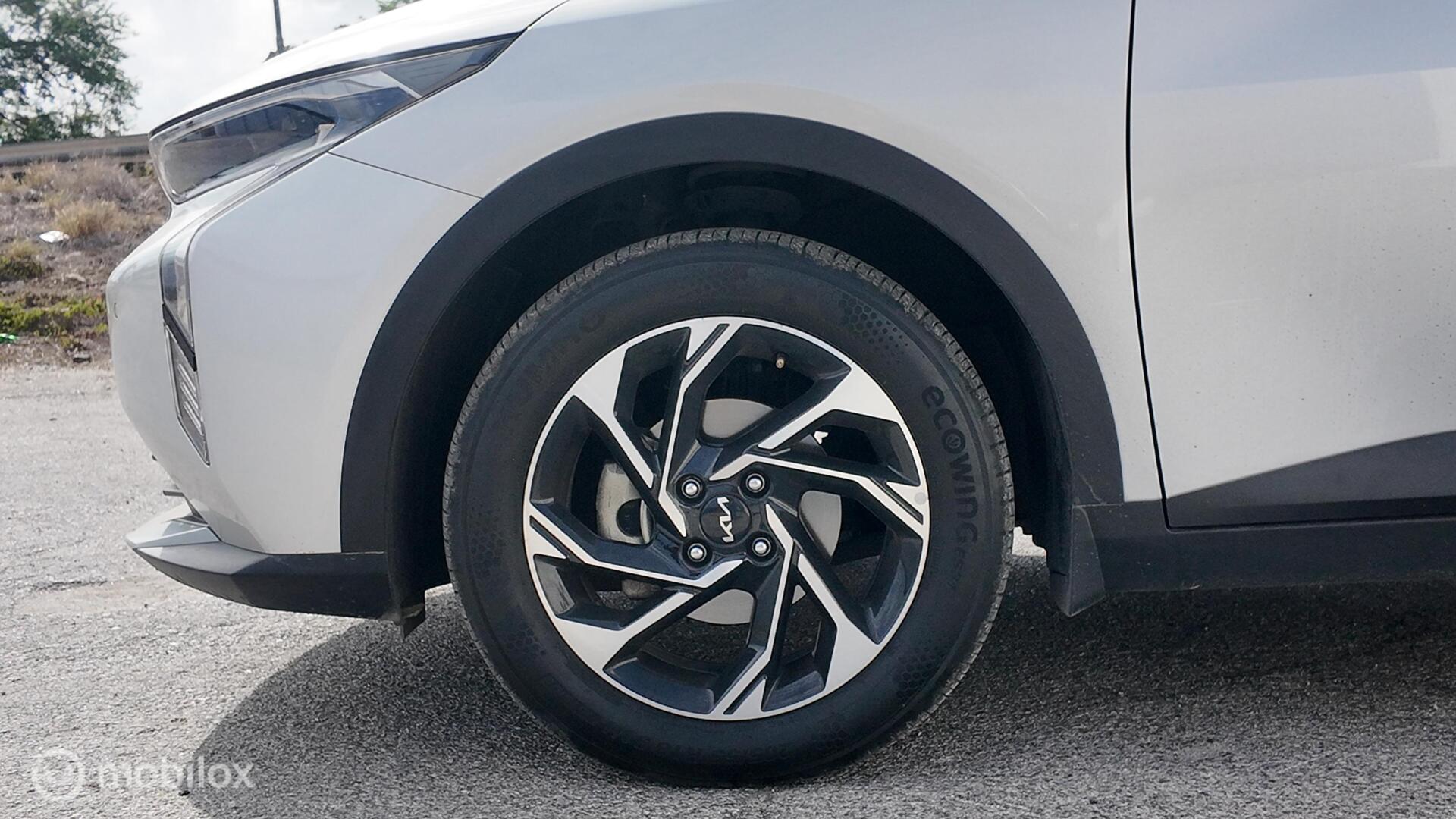 Kia K3 photo 10