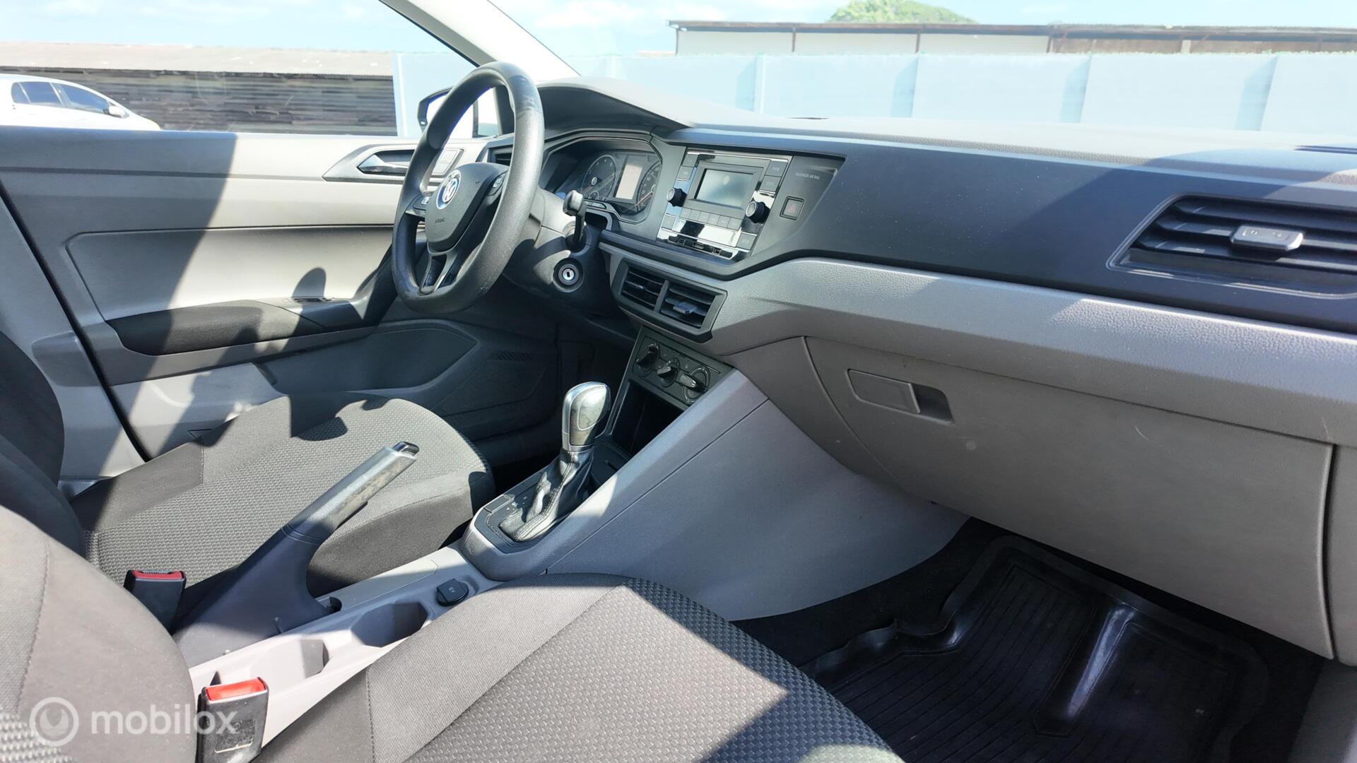 Volkswagen Virtus photo 18