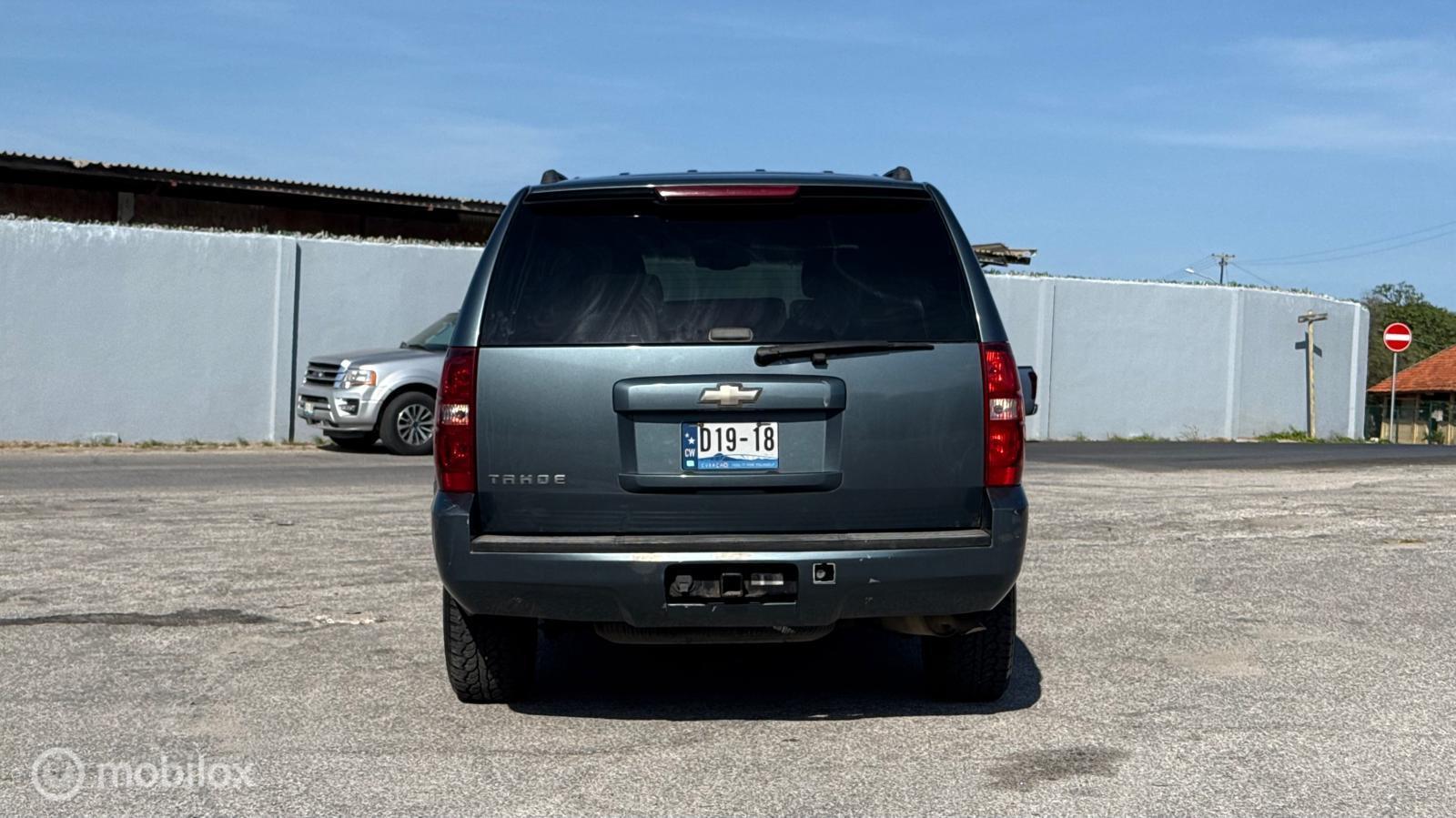 Chevrolet Tahoe LS photo 5