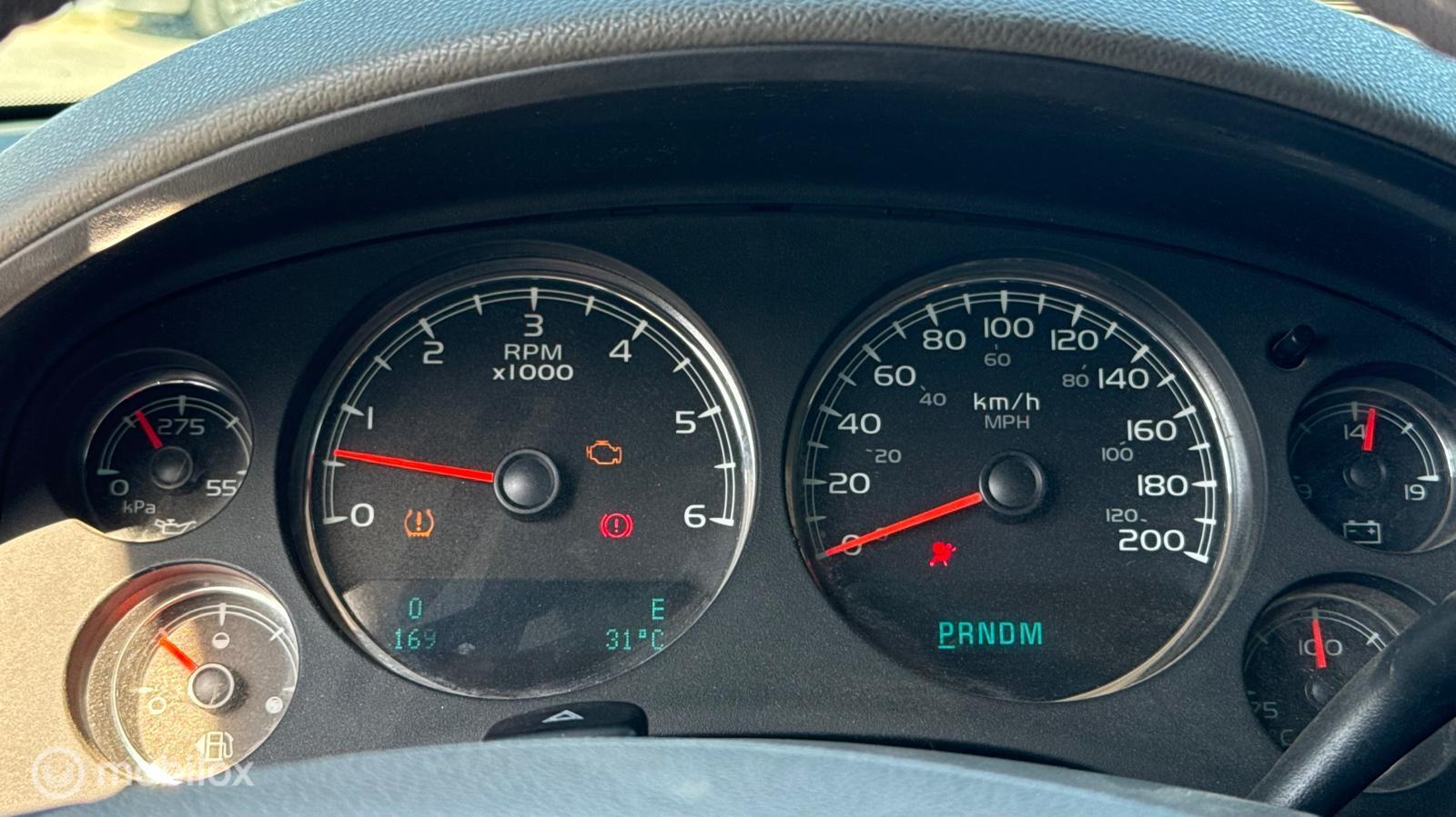 Chevrolet Tahoe LS photo 16