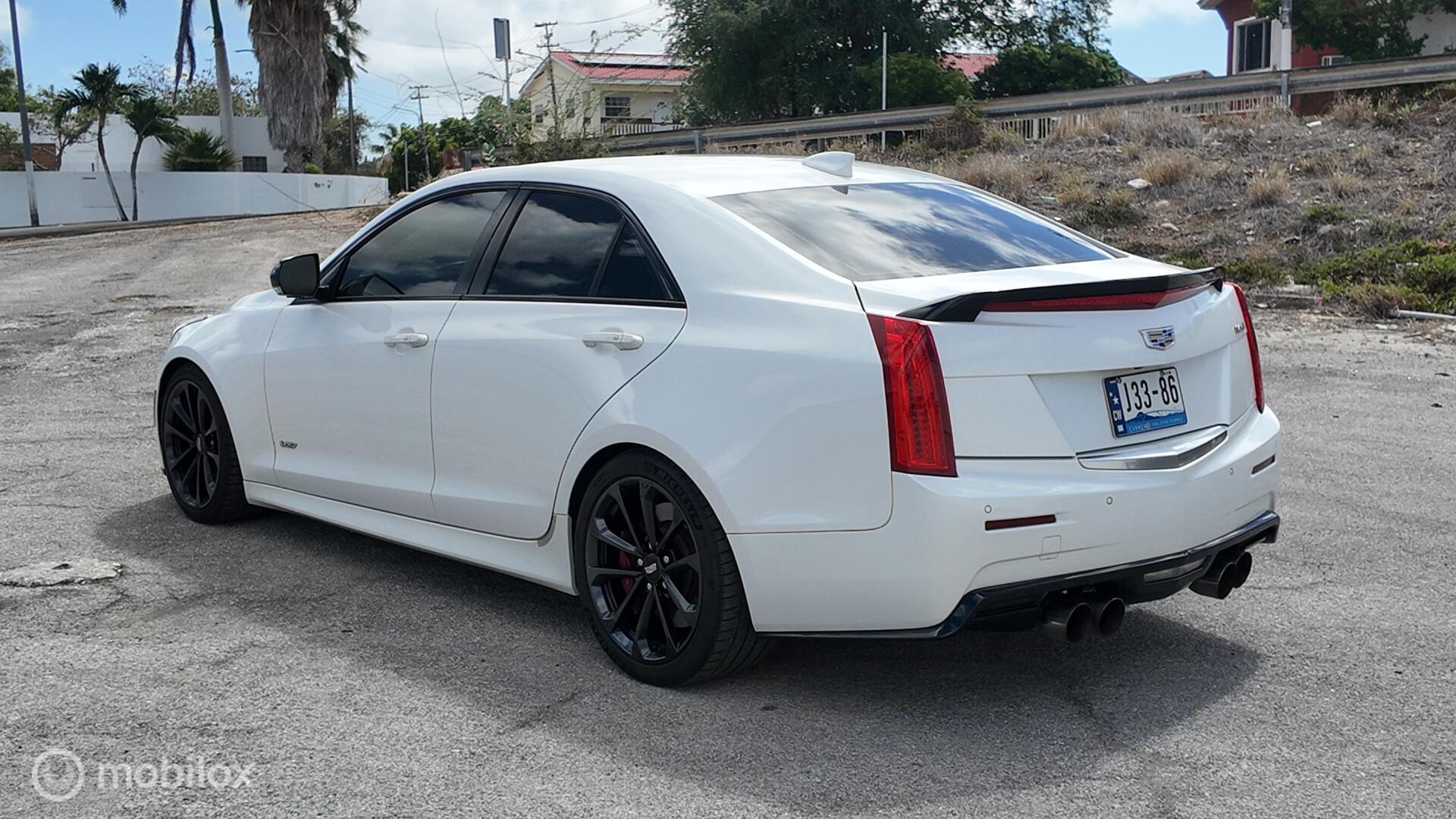 Cadillac ATS V photo 4