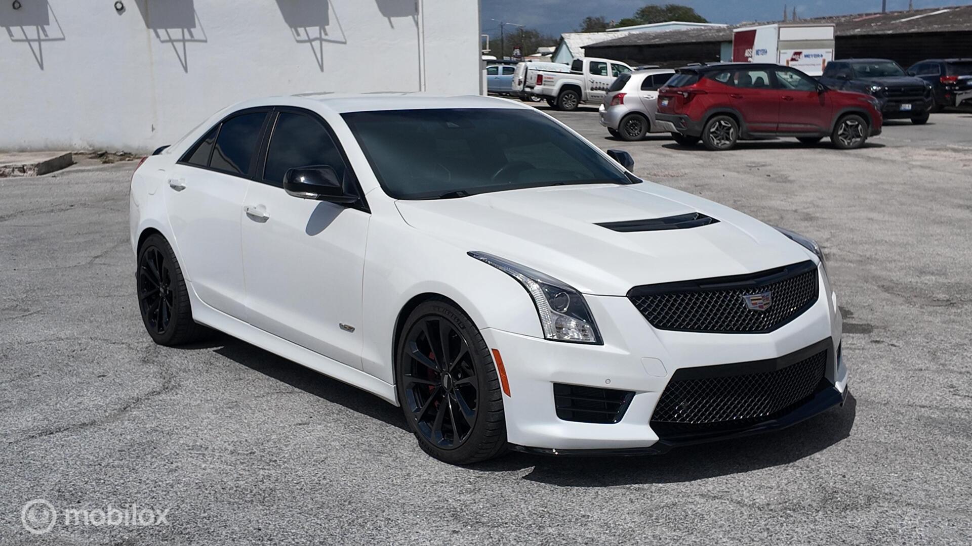 Cadillac ATS V photo 8