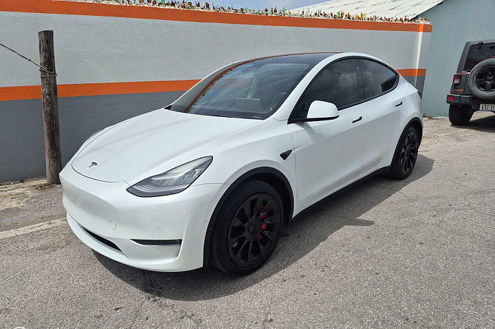 Tesla Model Y AWD 75 kWh