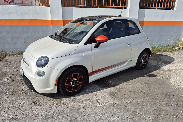Fiat 500e 