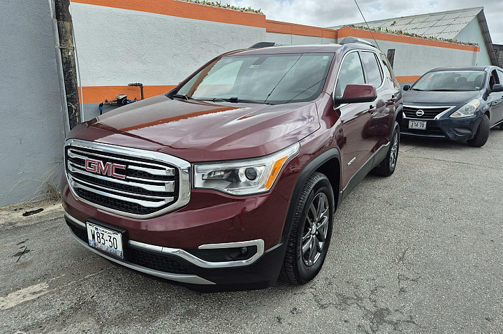 GMC Acadia G.M.C. SLT