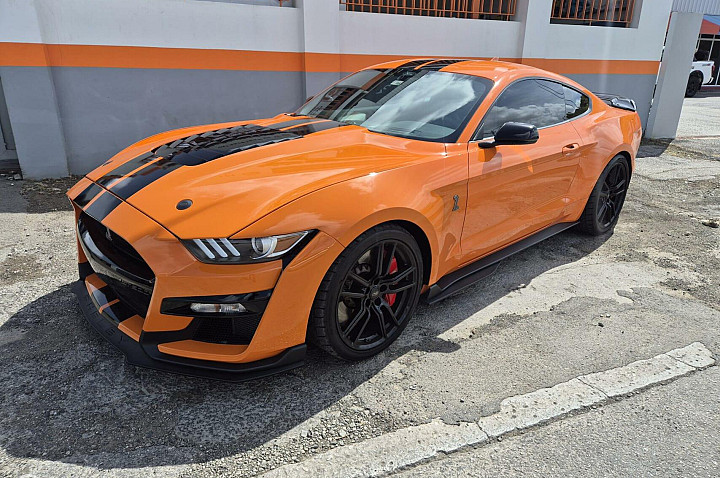 Ford Mustang Ford Shelby 5.2L V8